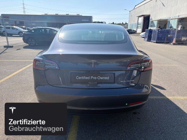 TESLA Model 3 Long Range AWD-image-7