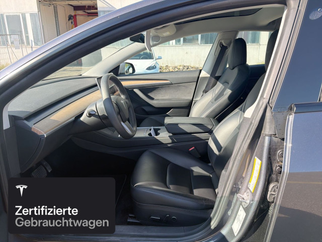 TESLA Model 3 Long Range AWD-image-12