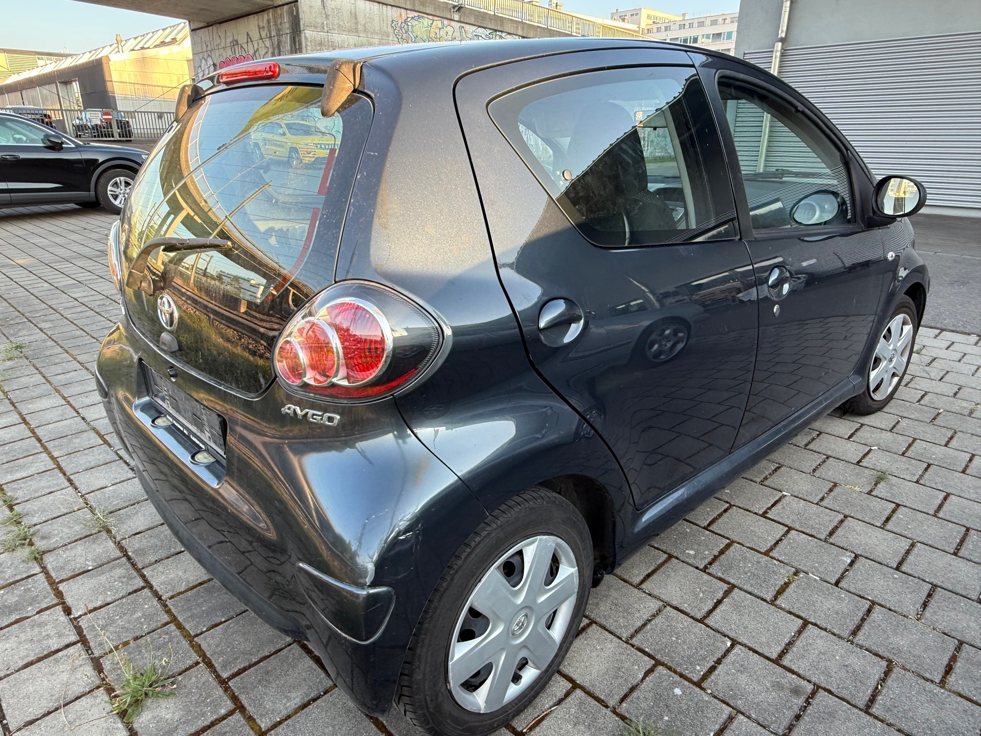 TOYOTA Aygo 1.0 Linea Sol-image-3