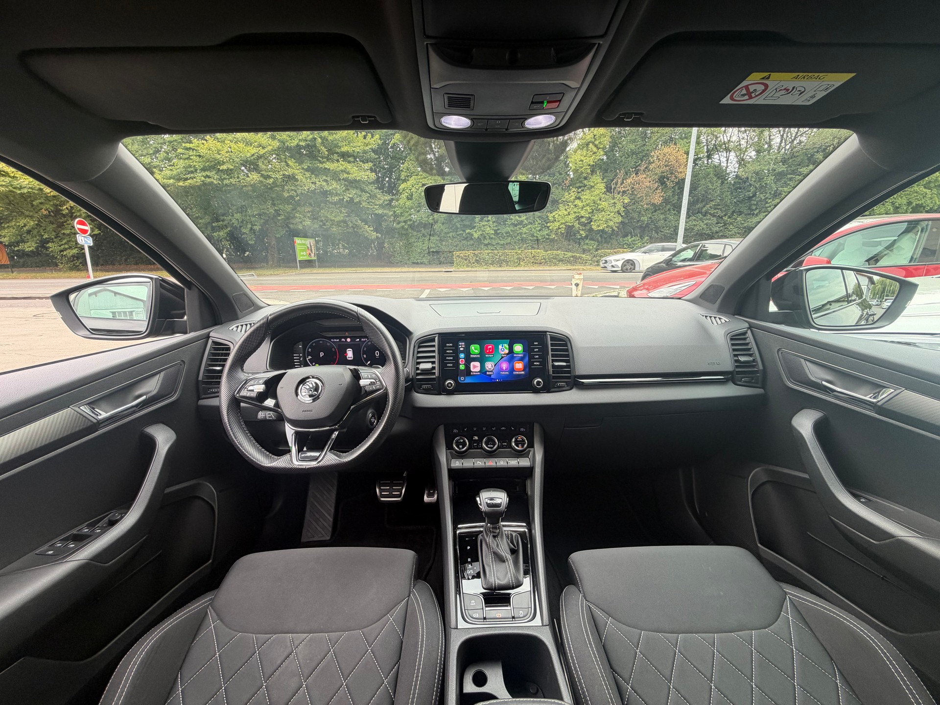 SKODA Karoq 1.5 TSI SportLine DSG-image-16