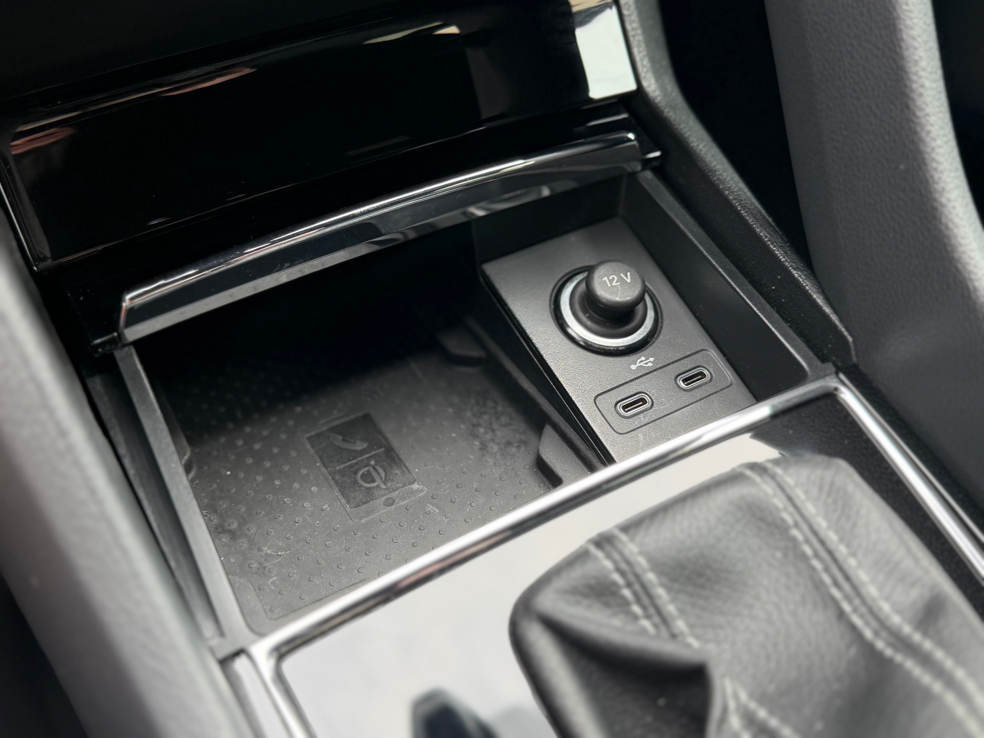 SKODA Karoq 1.5 TSI SportLine DSG-image-23