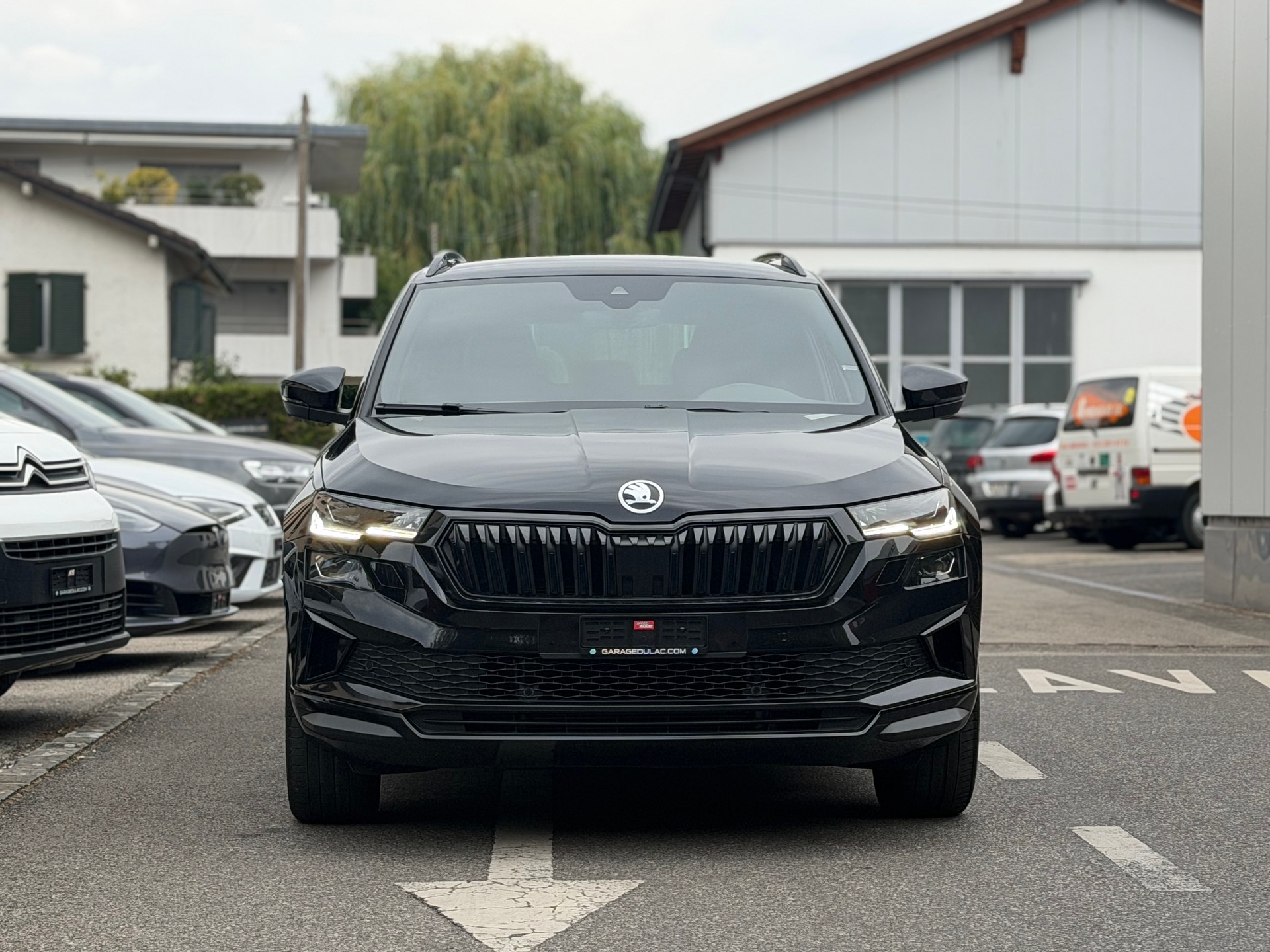 SKODA Karoq 1.5 TSI SportLine DSG-image-1