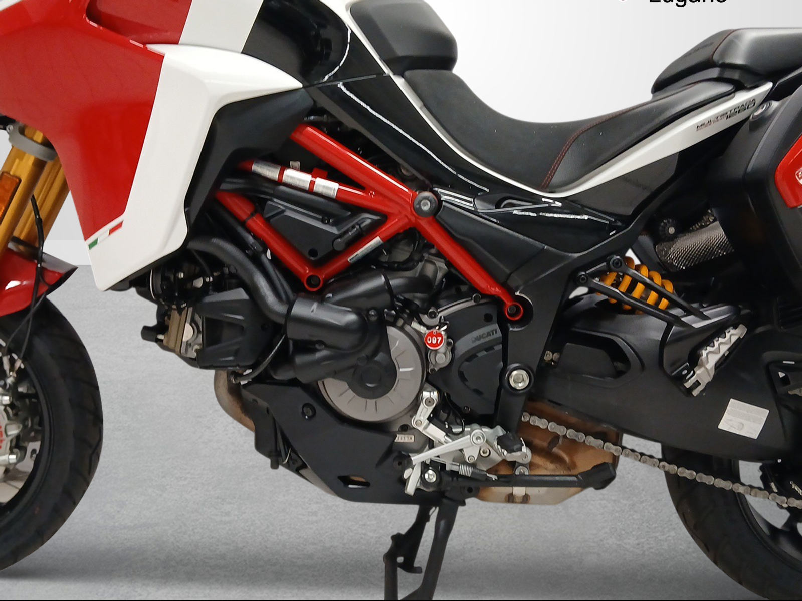 DUCATI Multistrada 1260 Pikes Peak-image-6