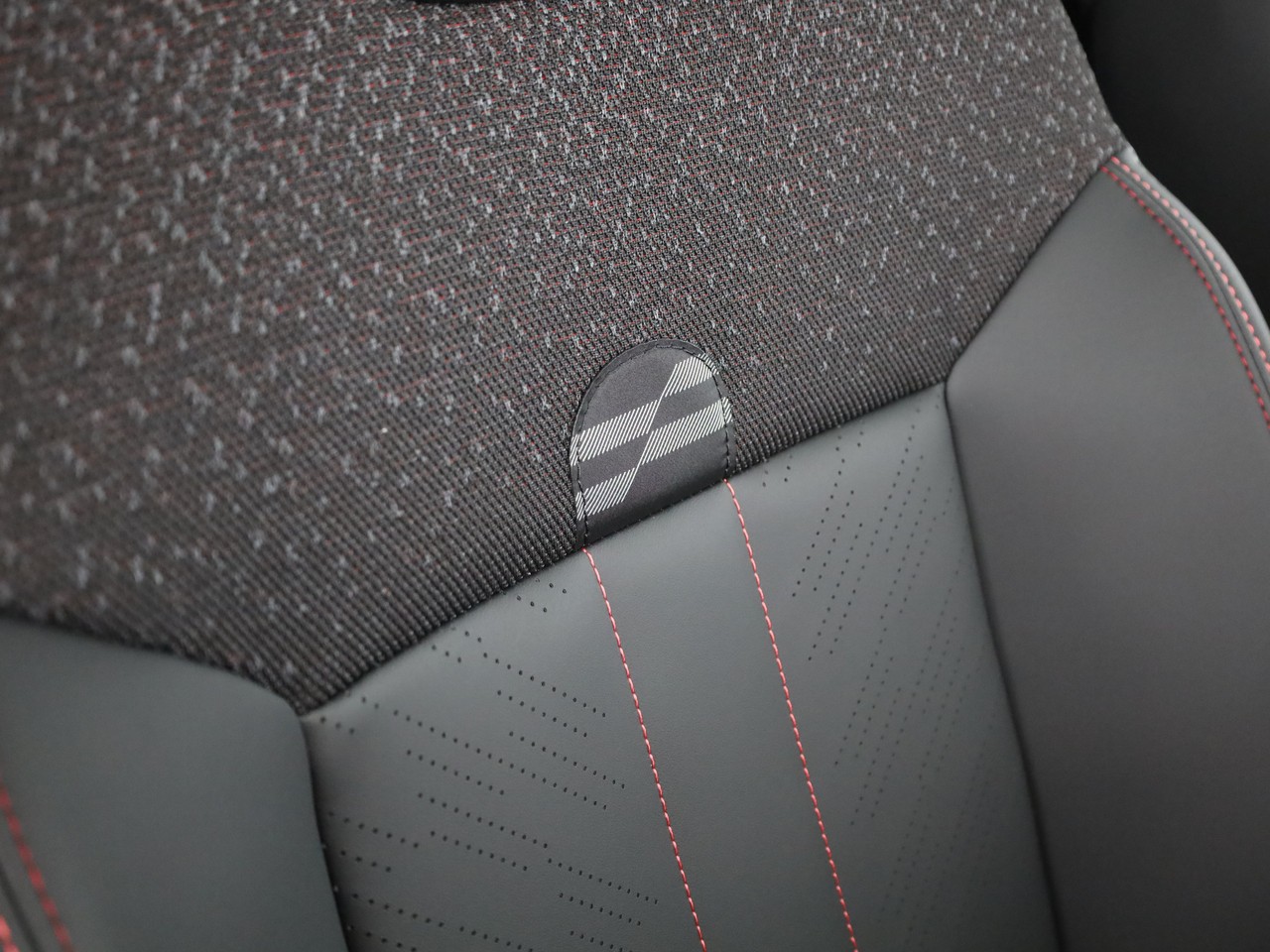 MINI Cooper S DKG-image-33
