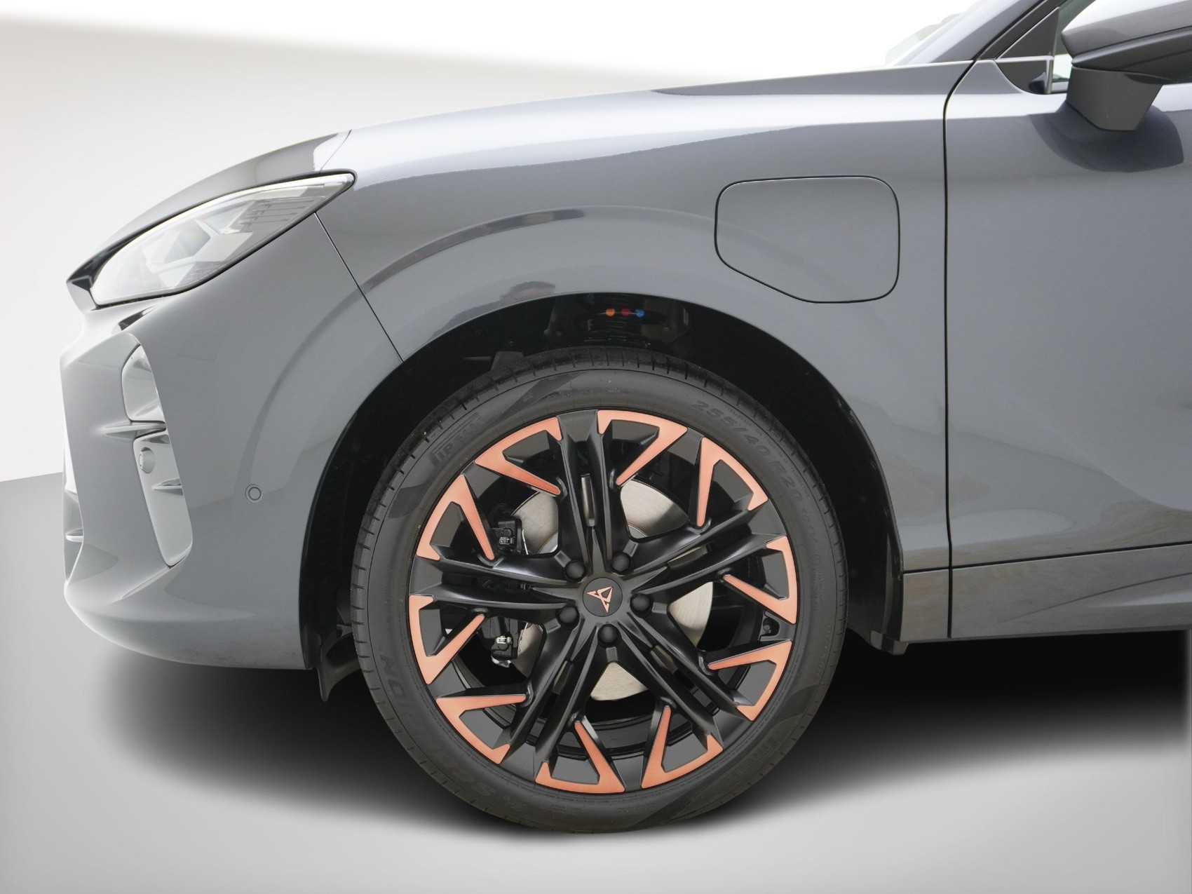 CUPRA Terramar 1.5 e-Plug-in-HYBRID VZ DSG-image-9