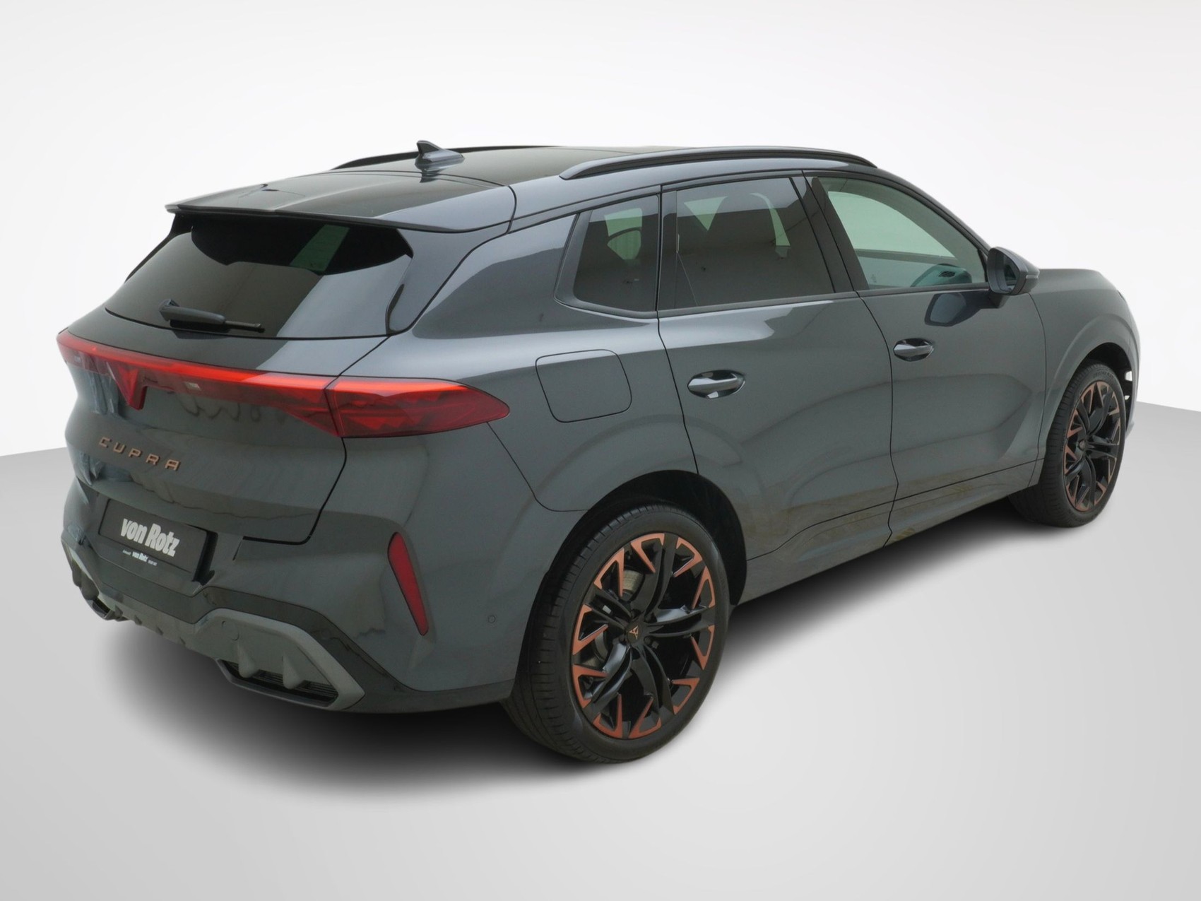 CUPRA Terramar 1.5 e-Plug-in-HYBRID VZ DSG-image-5