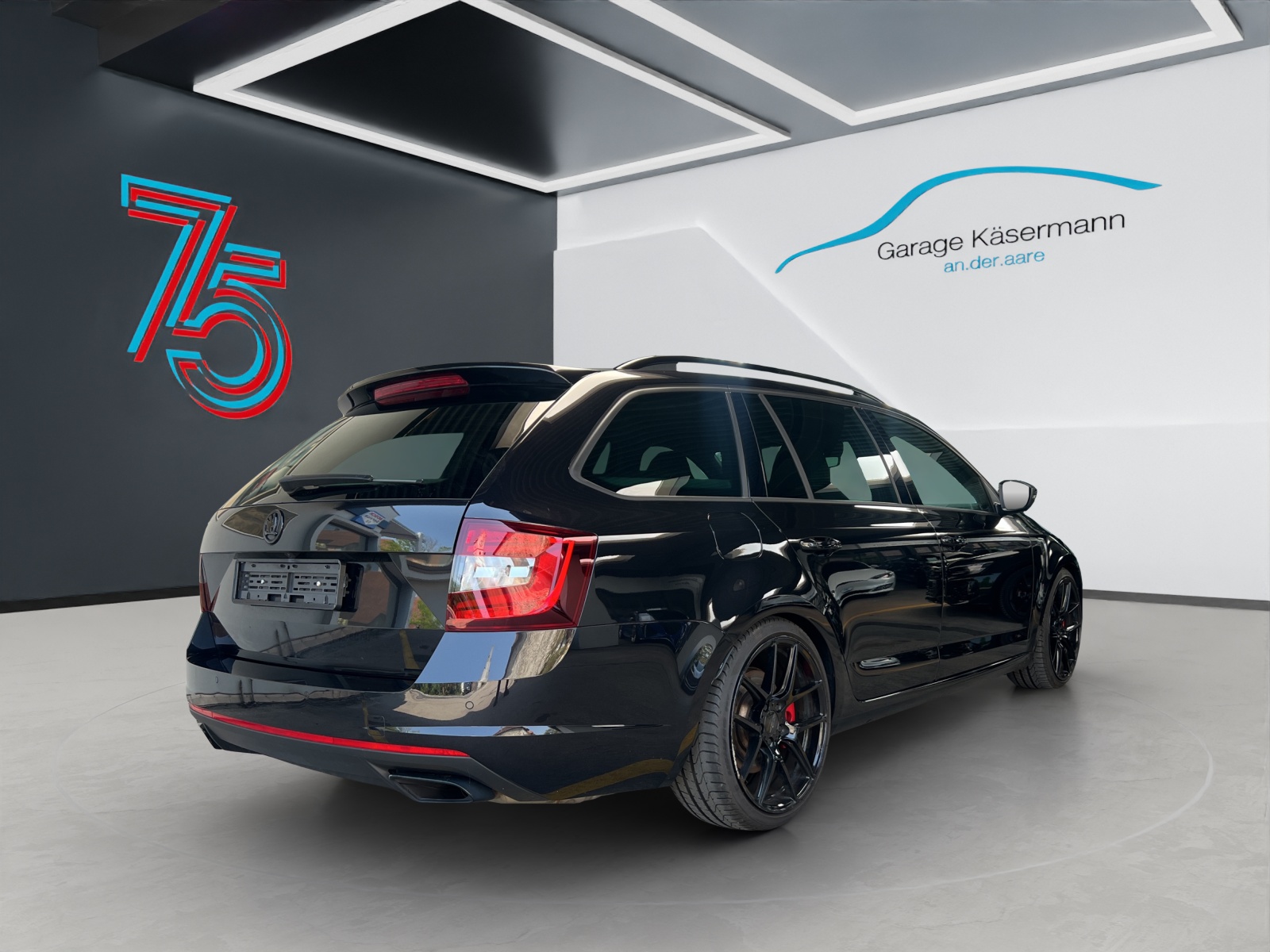 SKODA Octavia Combi 2.0 TSI RS DSG-image-4