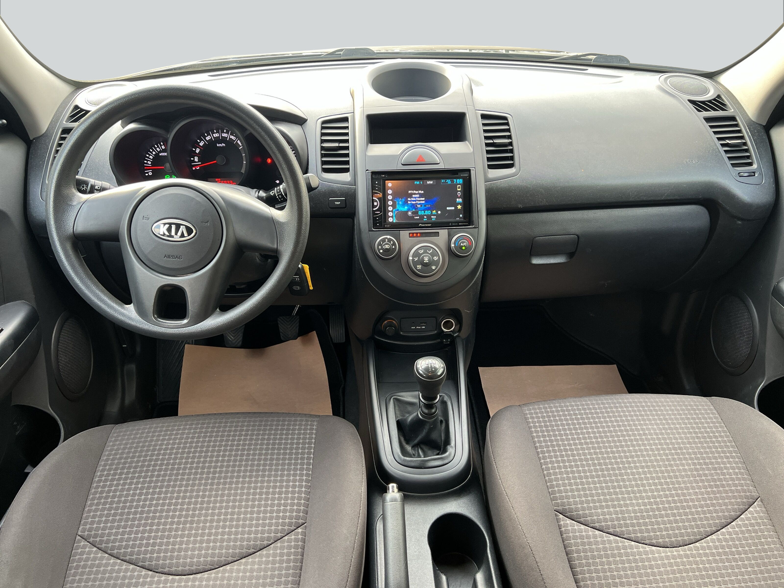 KIA Soul 1.6 CVVT Trend-image-11