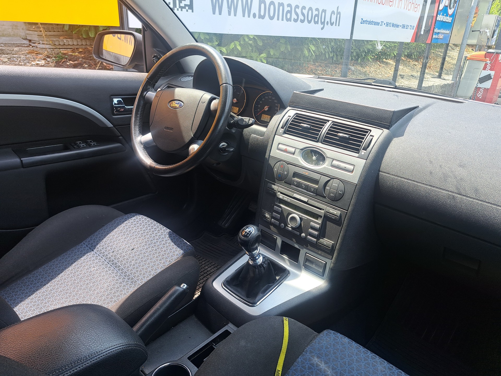FORD Mondeo 2.0 TDCi 16V Carving-image-1