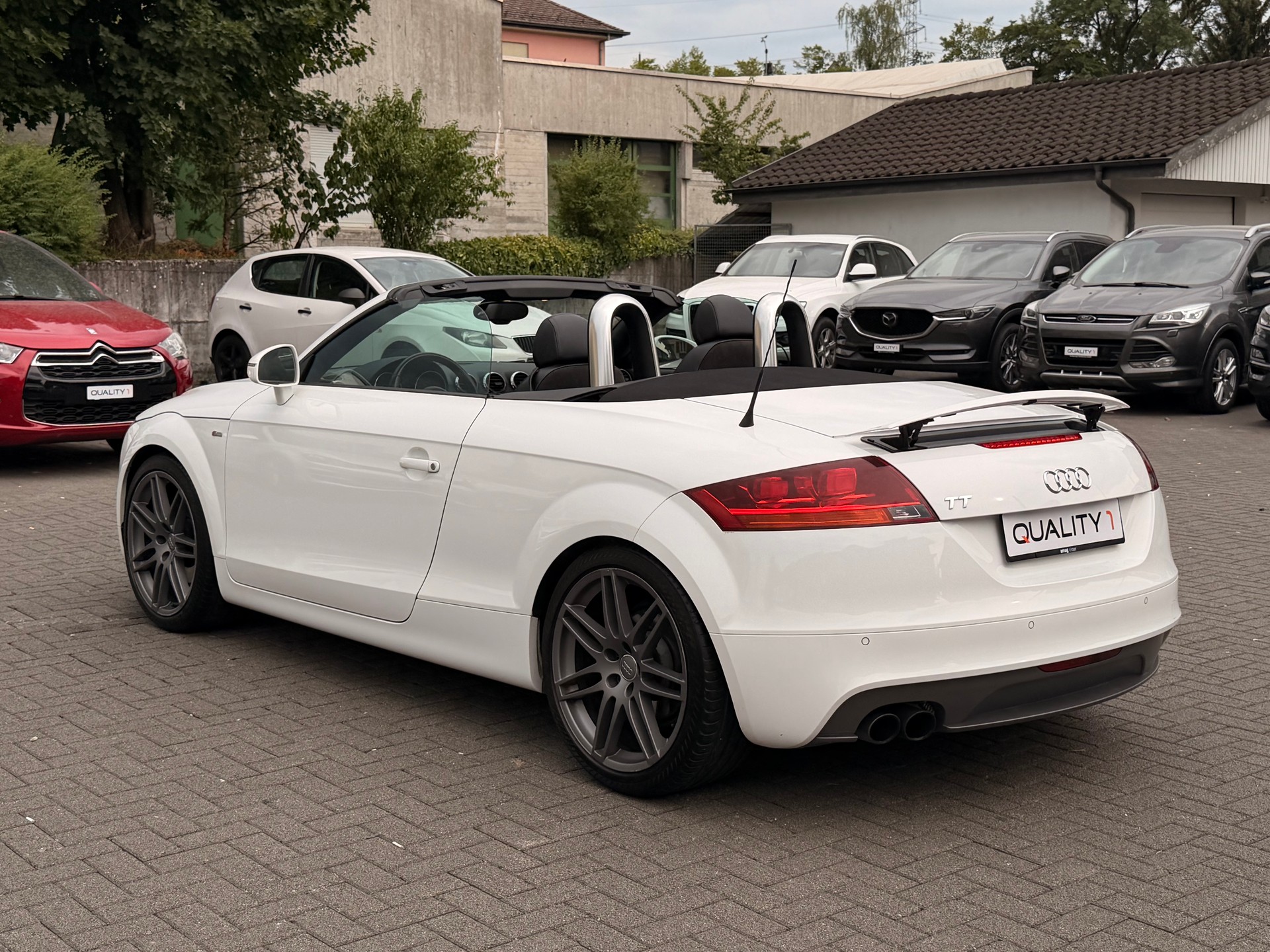 AUDI TT Roadster 2.0 TFSI Style S- Line-image-8