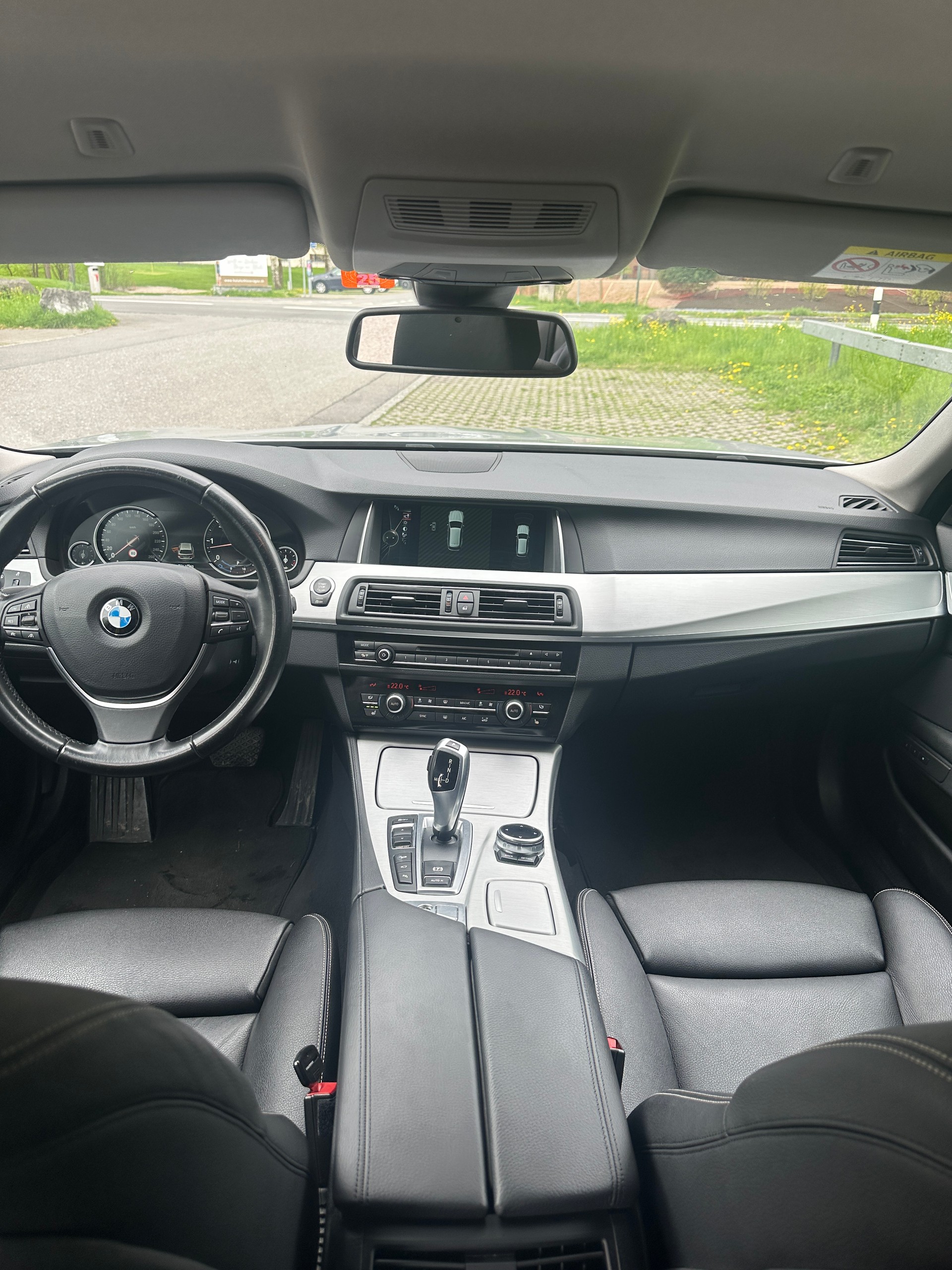 BMW 530d xDrive-image-5