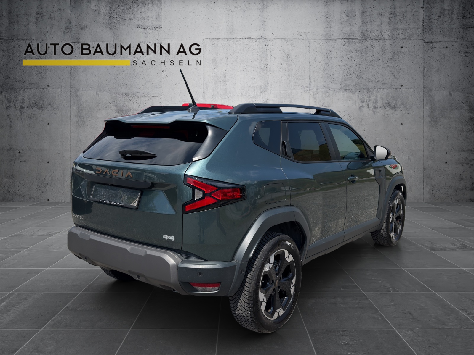 DACIA Duster TCe 130 Extreme 4x4 6-Gang-image-2