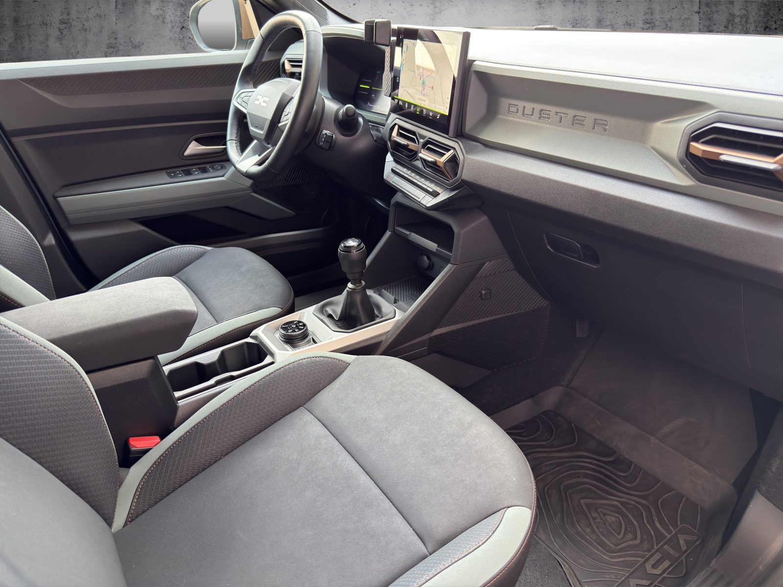 DACIA Duster TCe 130 Extreme 4x4 6-Gang-image-9