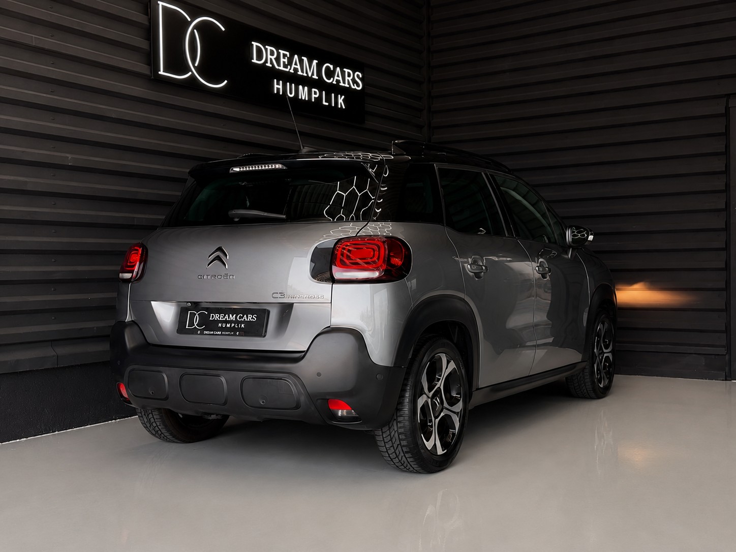 CITROEN C3 Aircross 1.2i PureTech Shine EAT-image-5