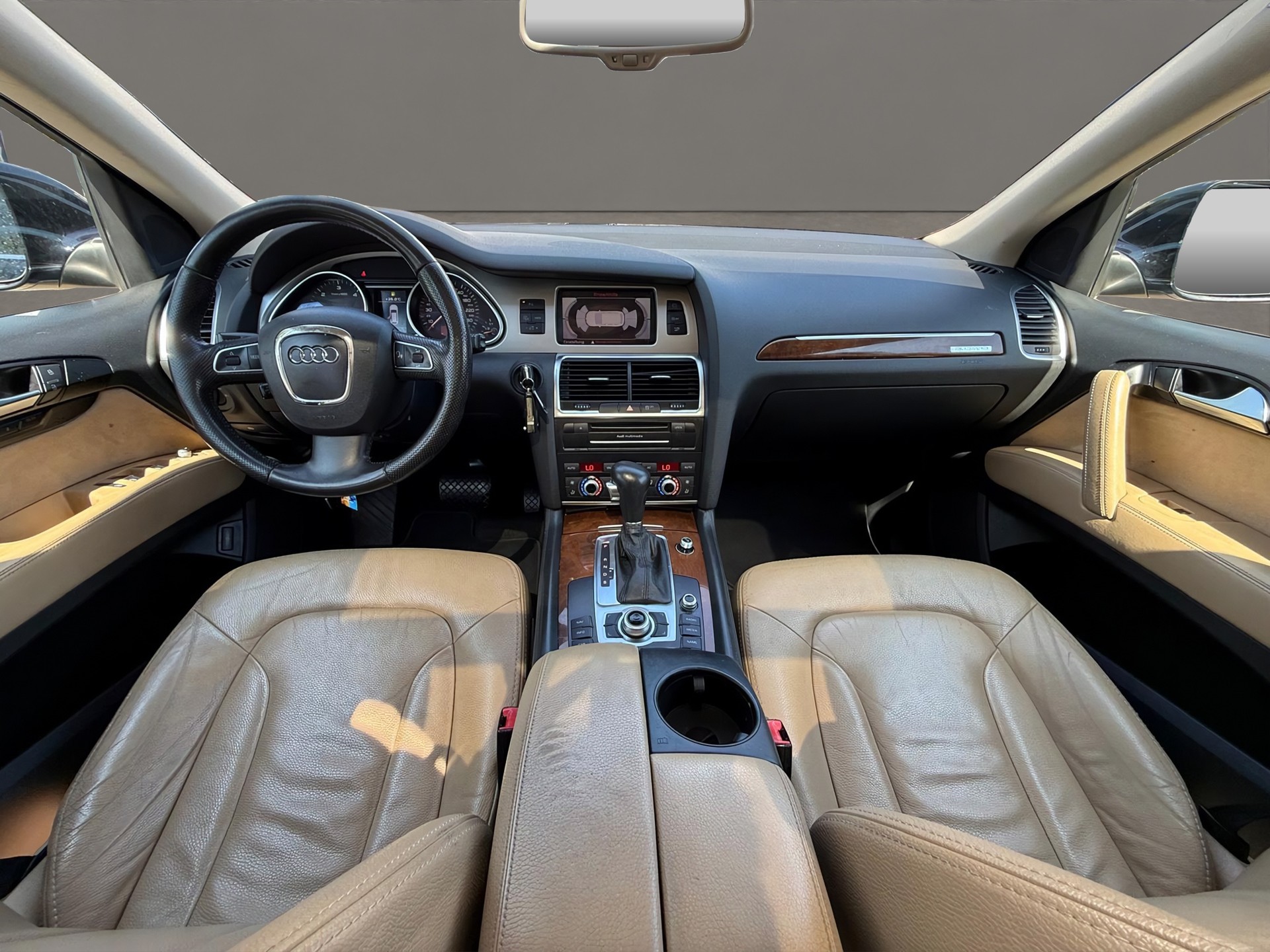 AUDI Q7 3.0 TDI quattro tiptronic-image-10
