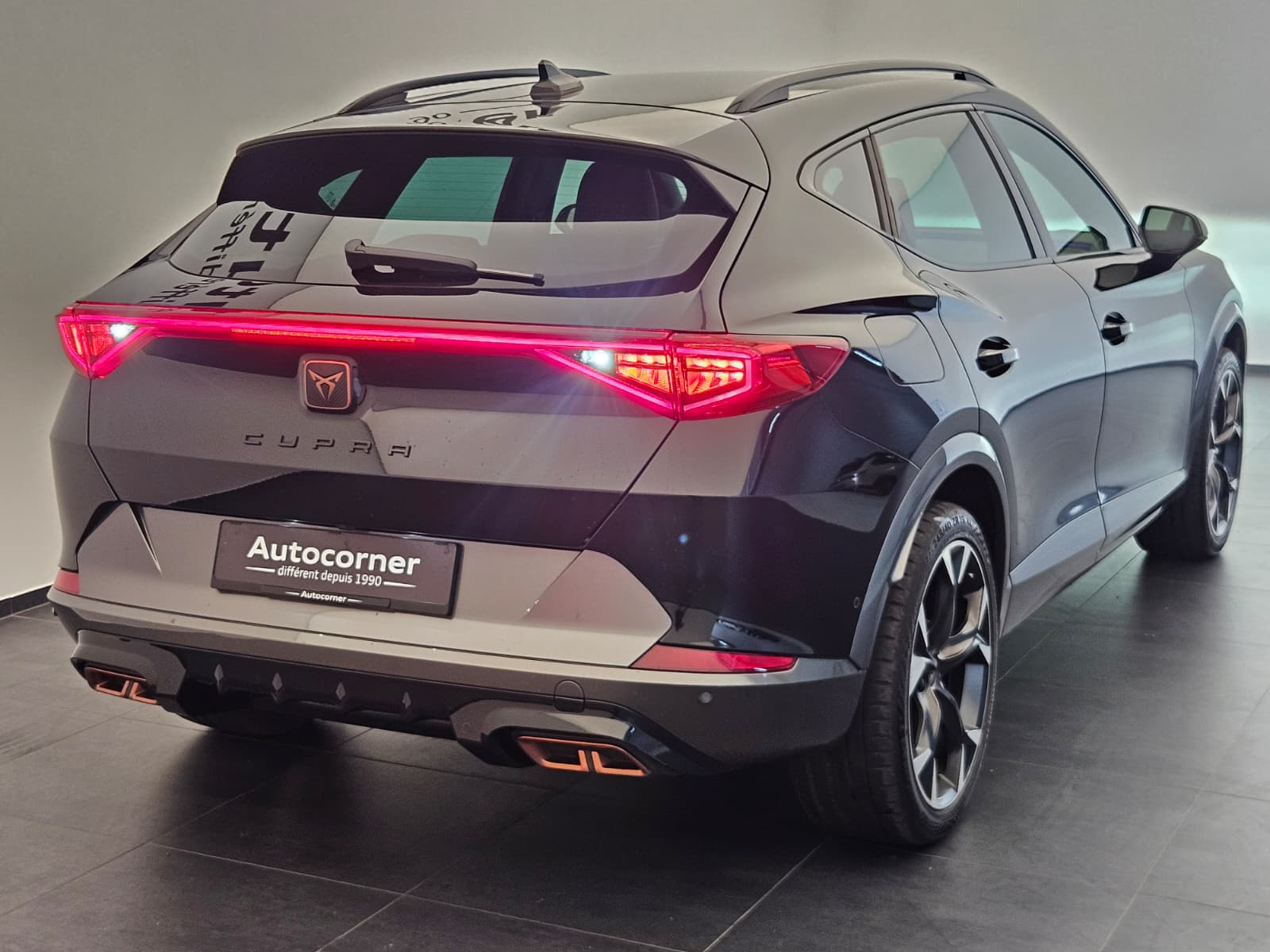 CUPRA Formentor 1.4 e-HYBRID pHEV Inicio DSG-image-6