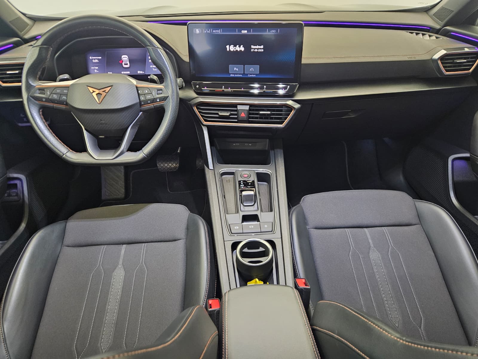 CUPRA Formentor 1.4 e-HYBRID pHEV Inicio DSG-image-9