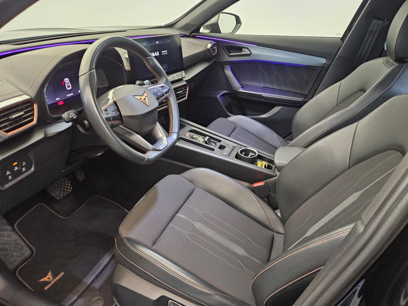 CUPRA Formentor 1.4 e-HYBRID pHEV Inicio DSG-image-10