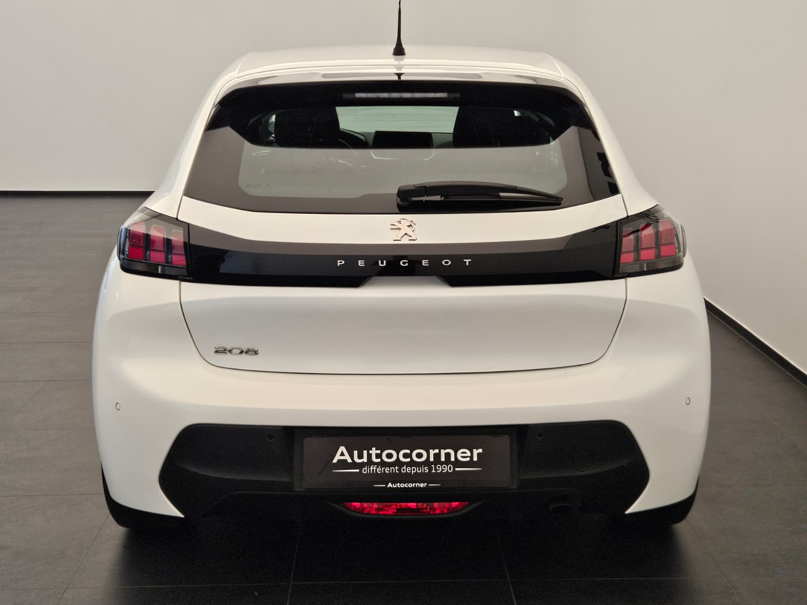 PEUGEOT 208 1.2 PureTech Active Pack-image-7