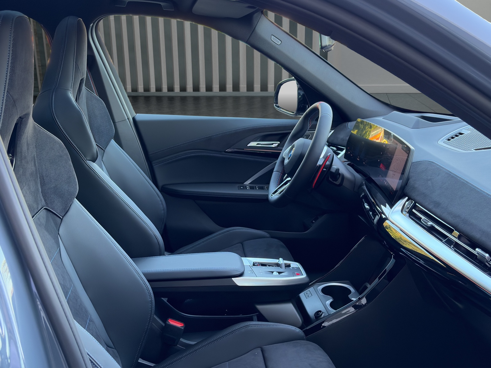 BMW X1 M35i-image-14
