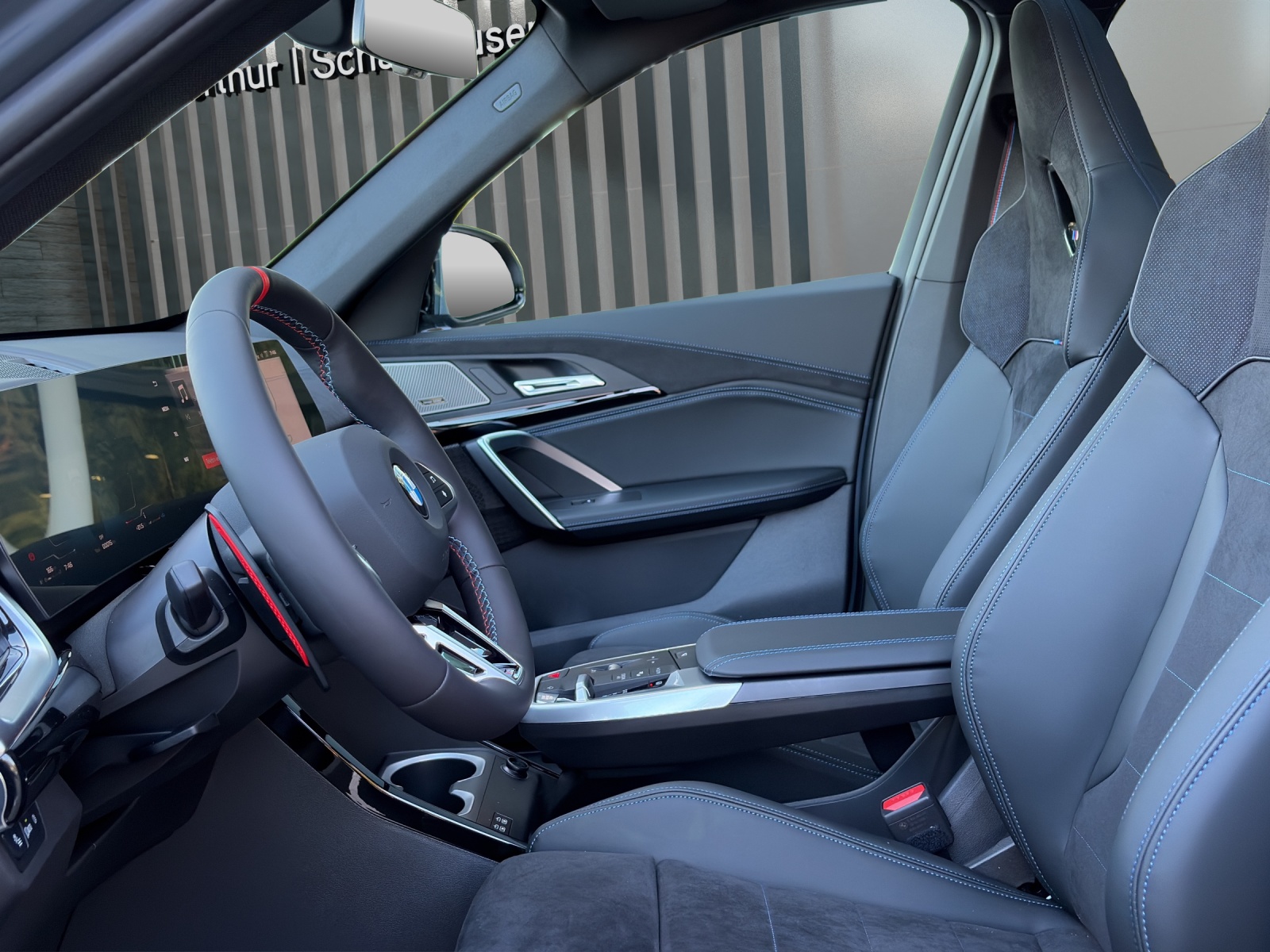 BMW X1 M35i-image-13