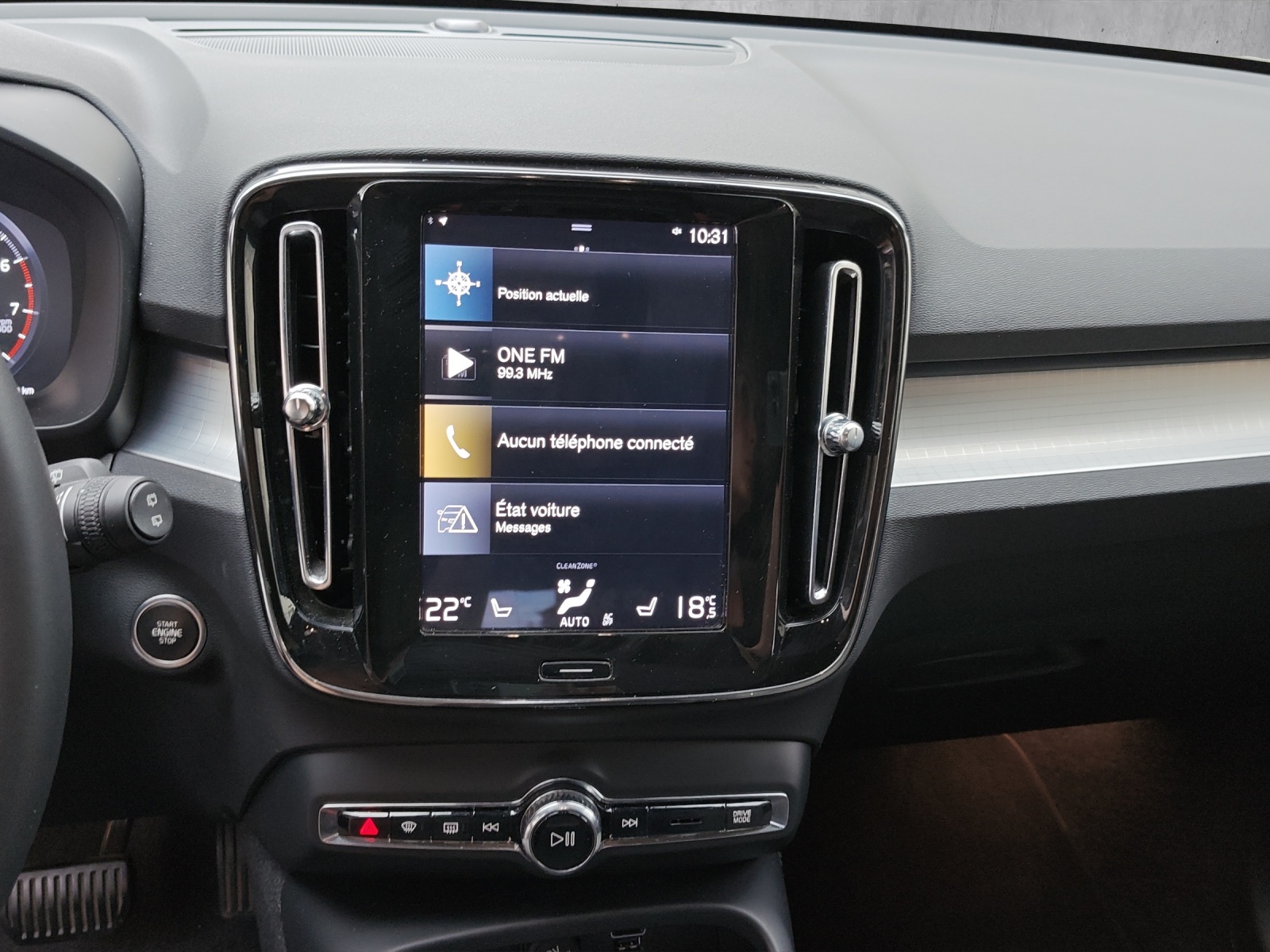 VOLVO XC40 1.5 T2 XCITE-image-10