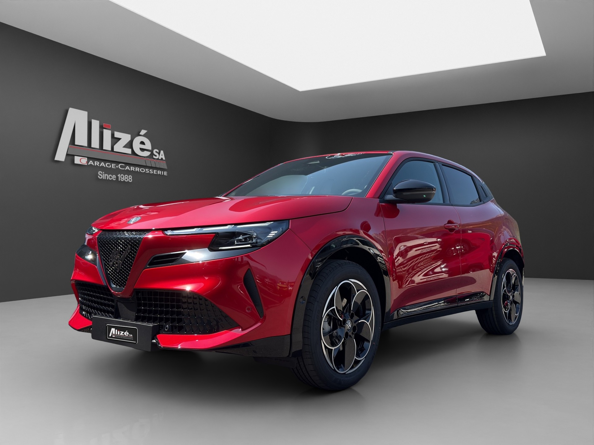 ALFA ROMEO Junior 1.2 48V Hybrid Sprint TECH-image-2
