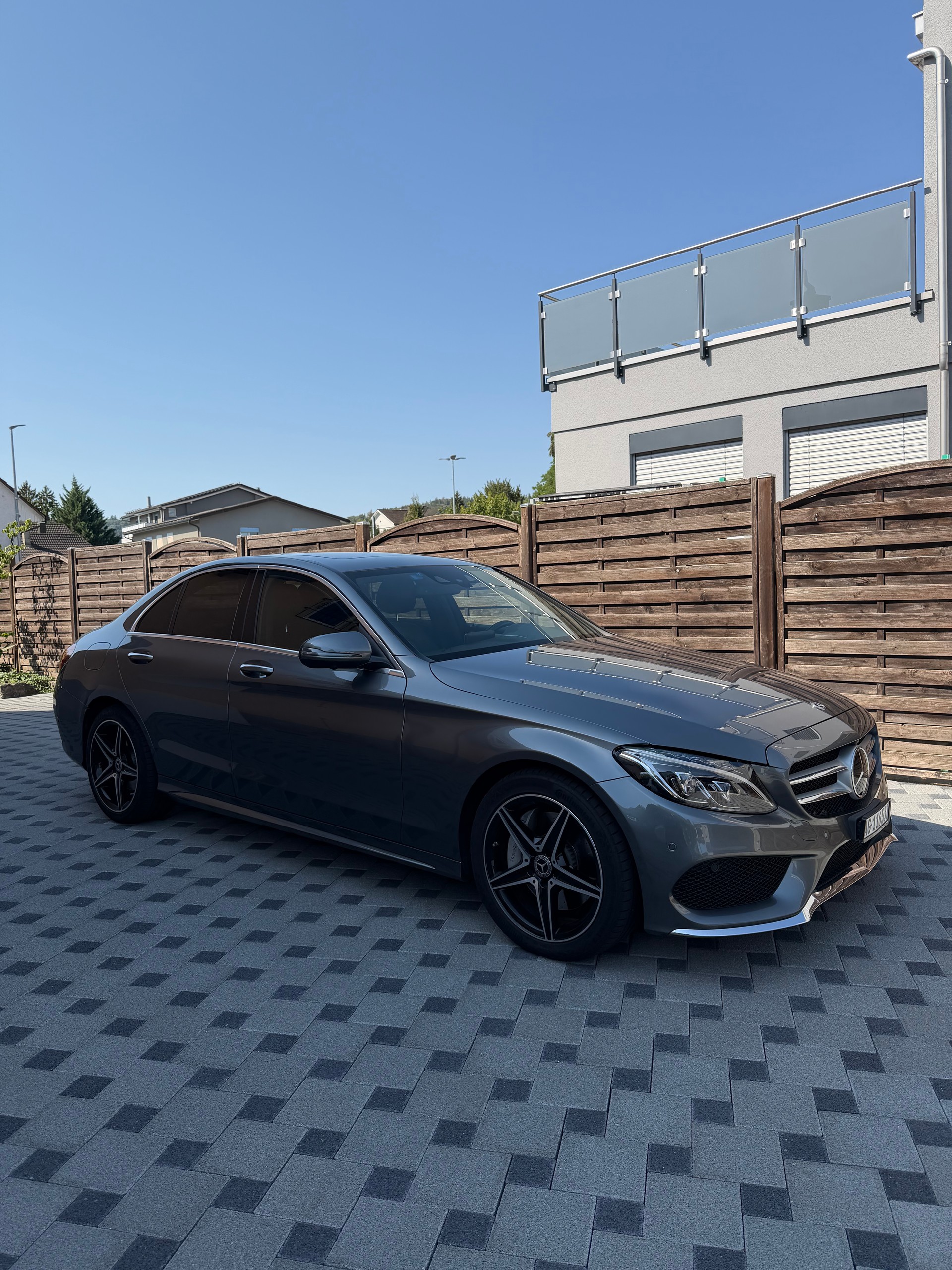 MERCEDES-BENZ C 250 d AMG Line 4matic-image-0
