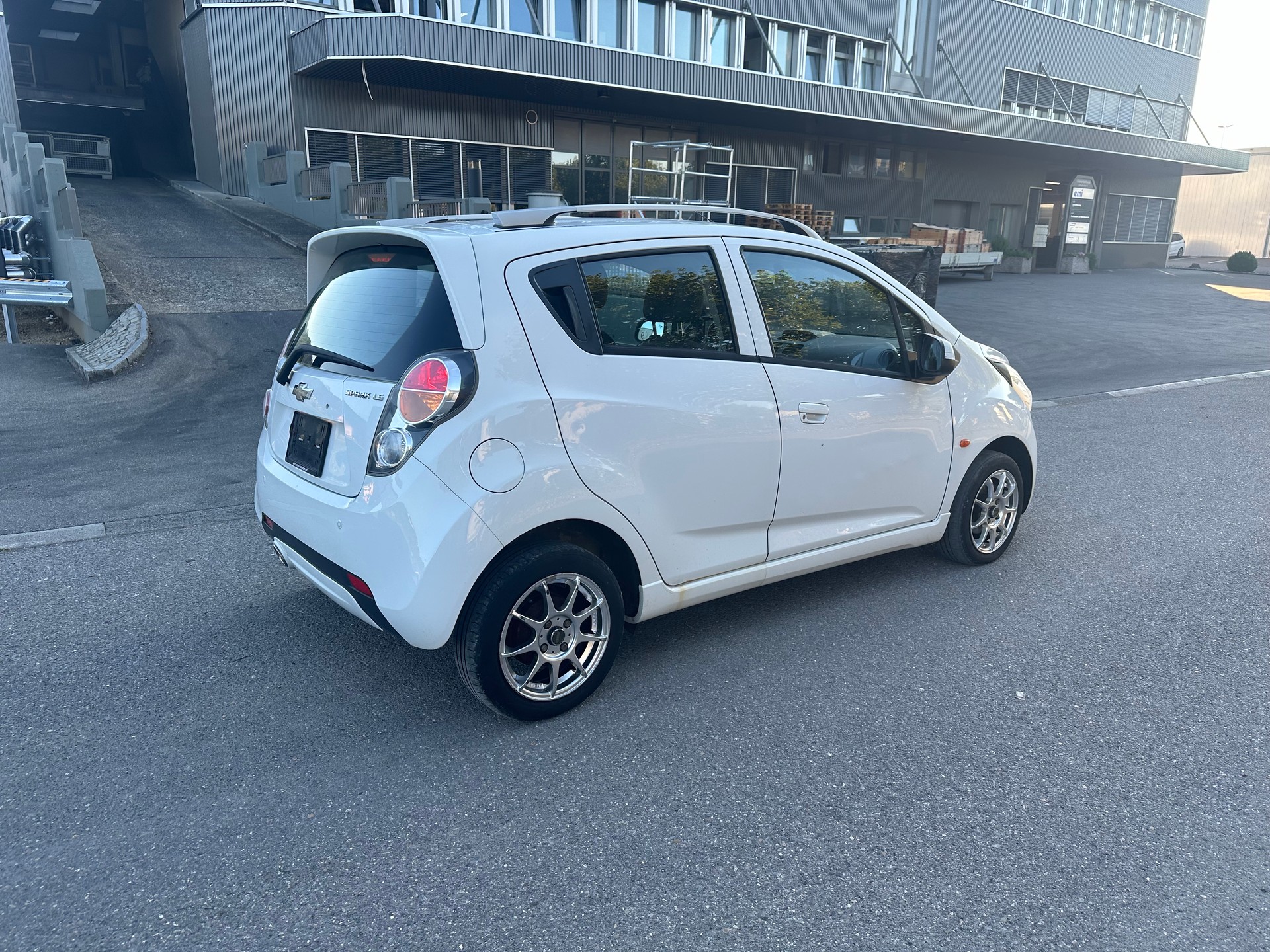 CHEVROLET Spark 1.0 LS-image-5