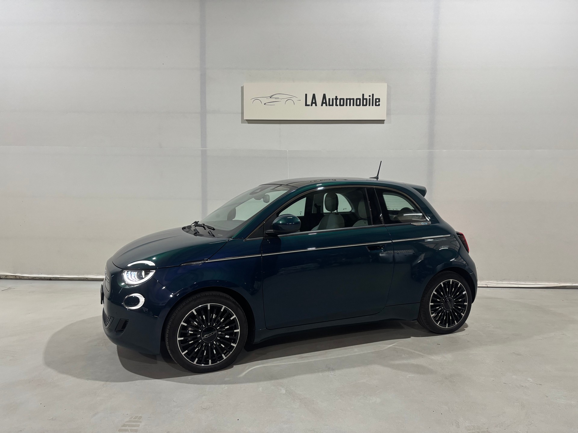 FIAT 500 electric 87 kW La Prima
