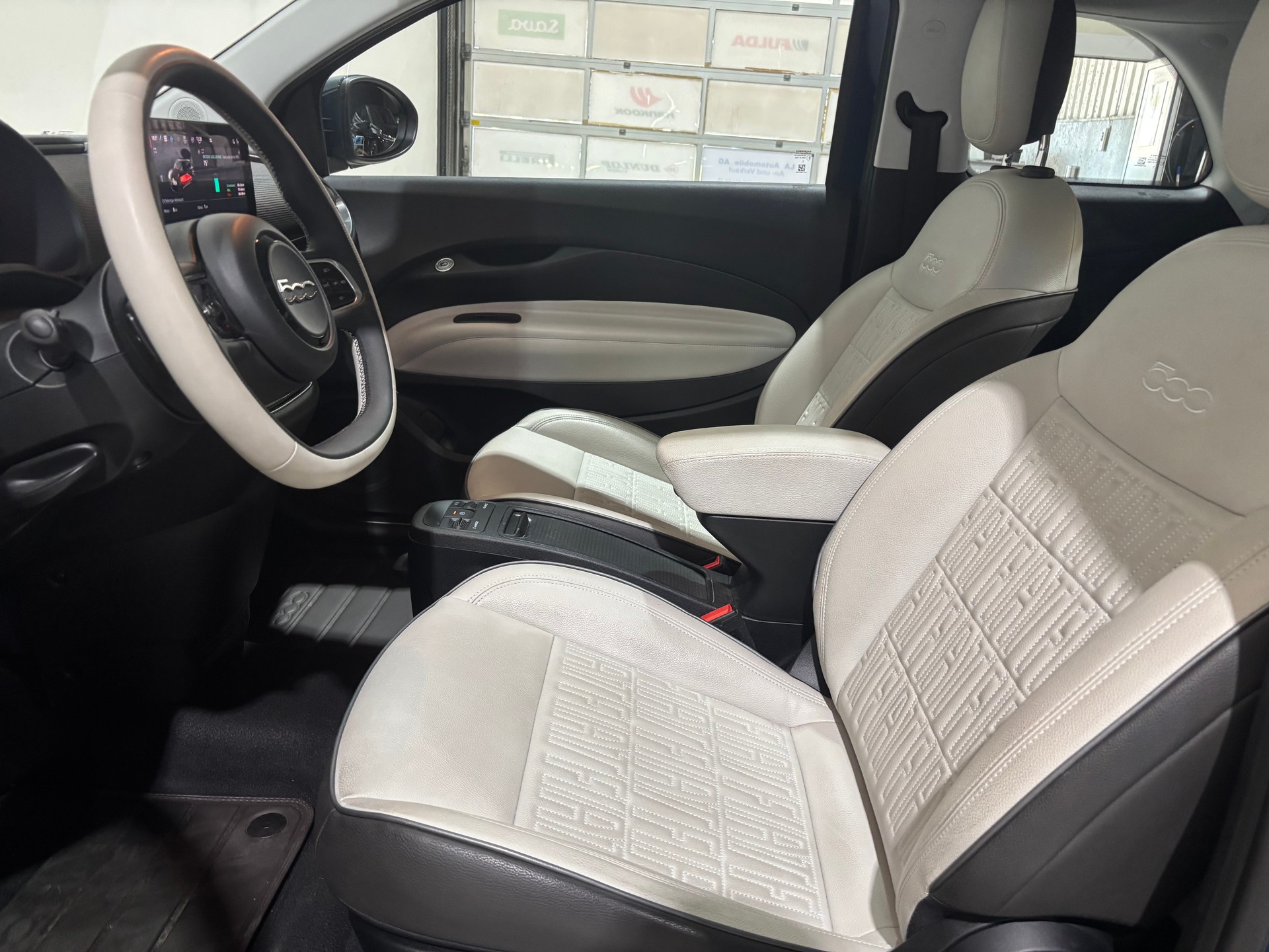 FIAT 500 electric 87 kW La Prima-image-15