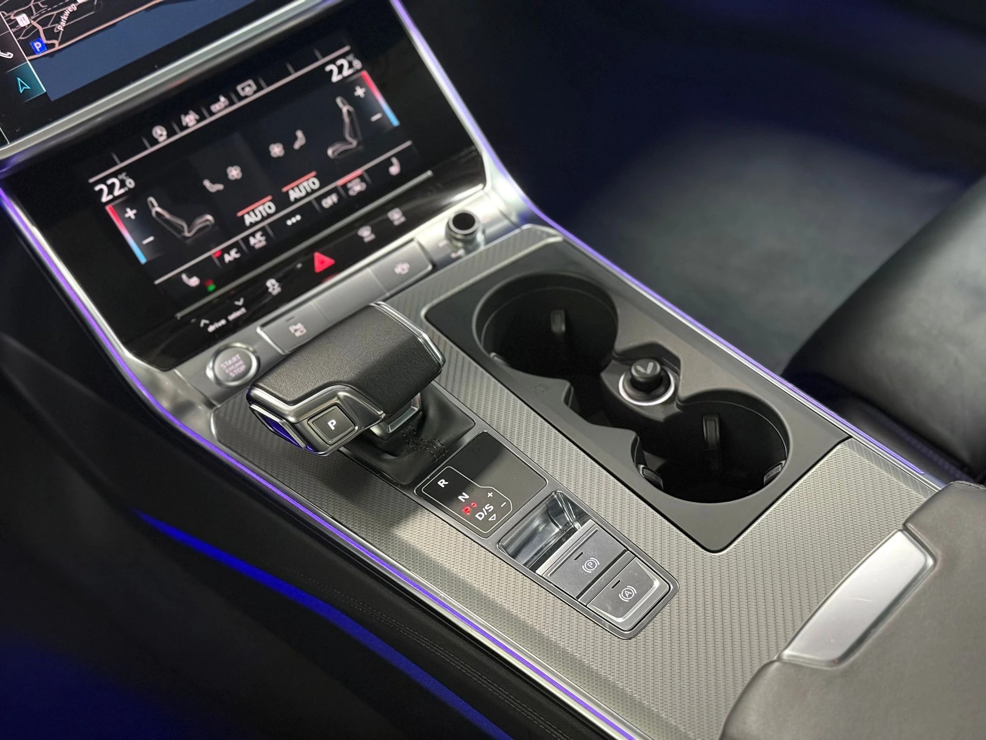 AUDI A6 Limousine 50 TDI Sport quattro tiptronic-image-19