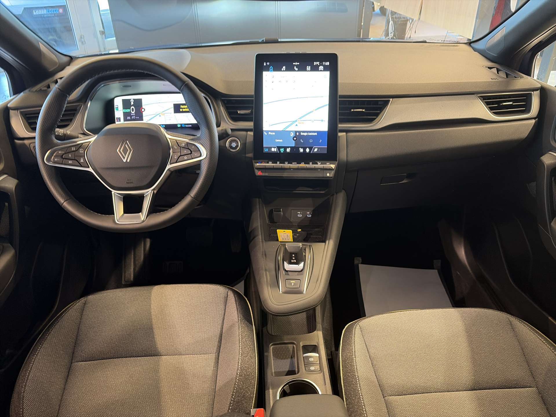 RENAULT Captur 1.8 E-Tech 160 Techno DHT-Automat-image-13
