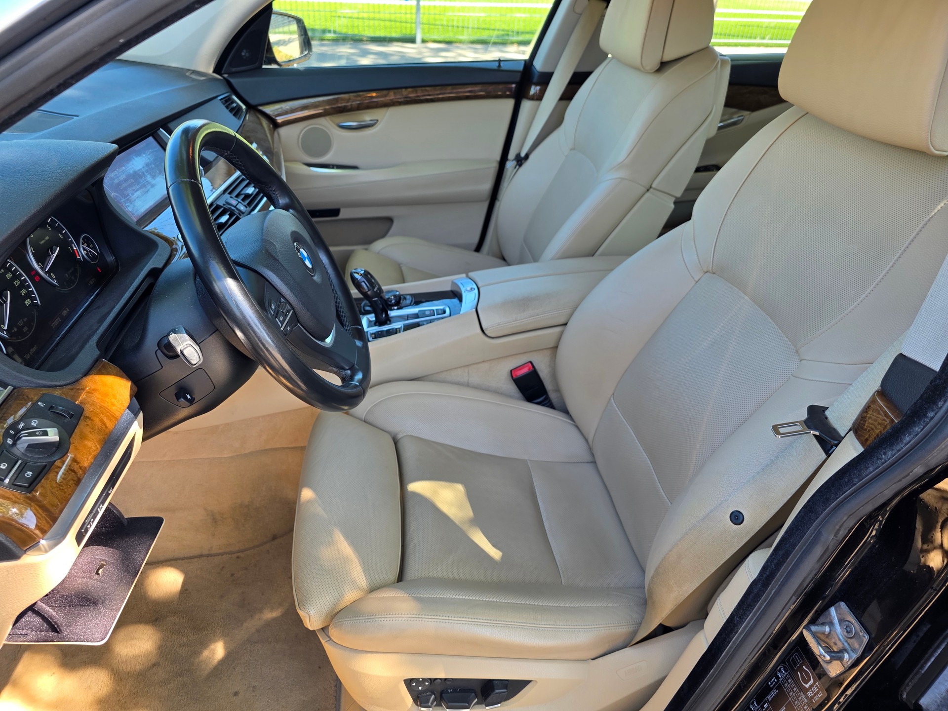 BMW 535i GT Steptronic-image-8