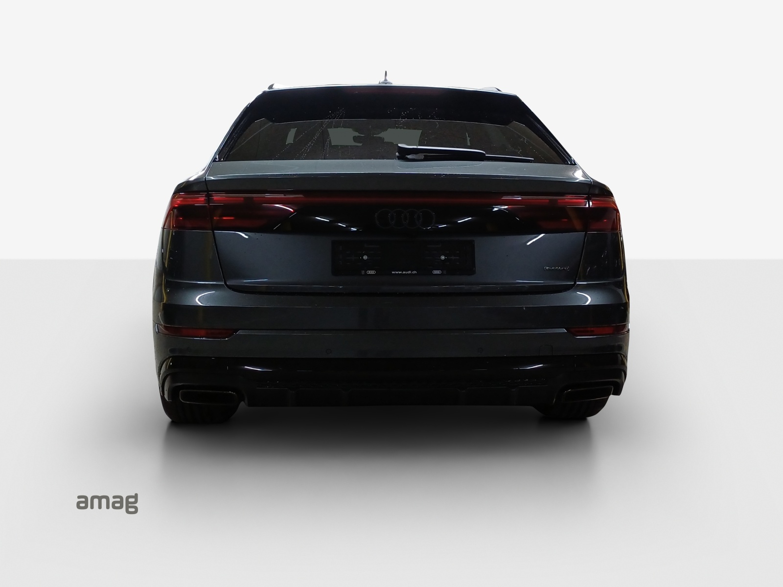 AUDI Q8 SUV TFSI e quattro 290 kW Attraction tiptronic-image-4