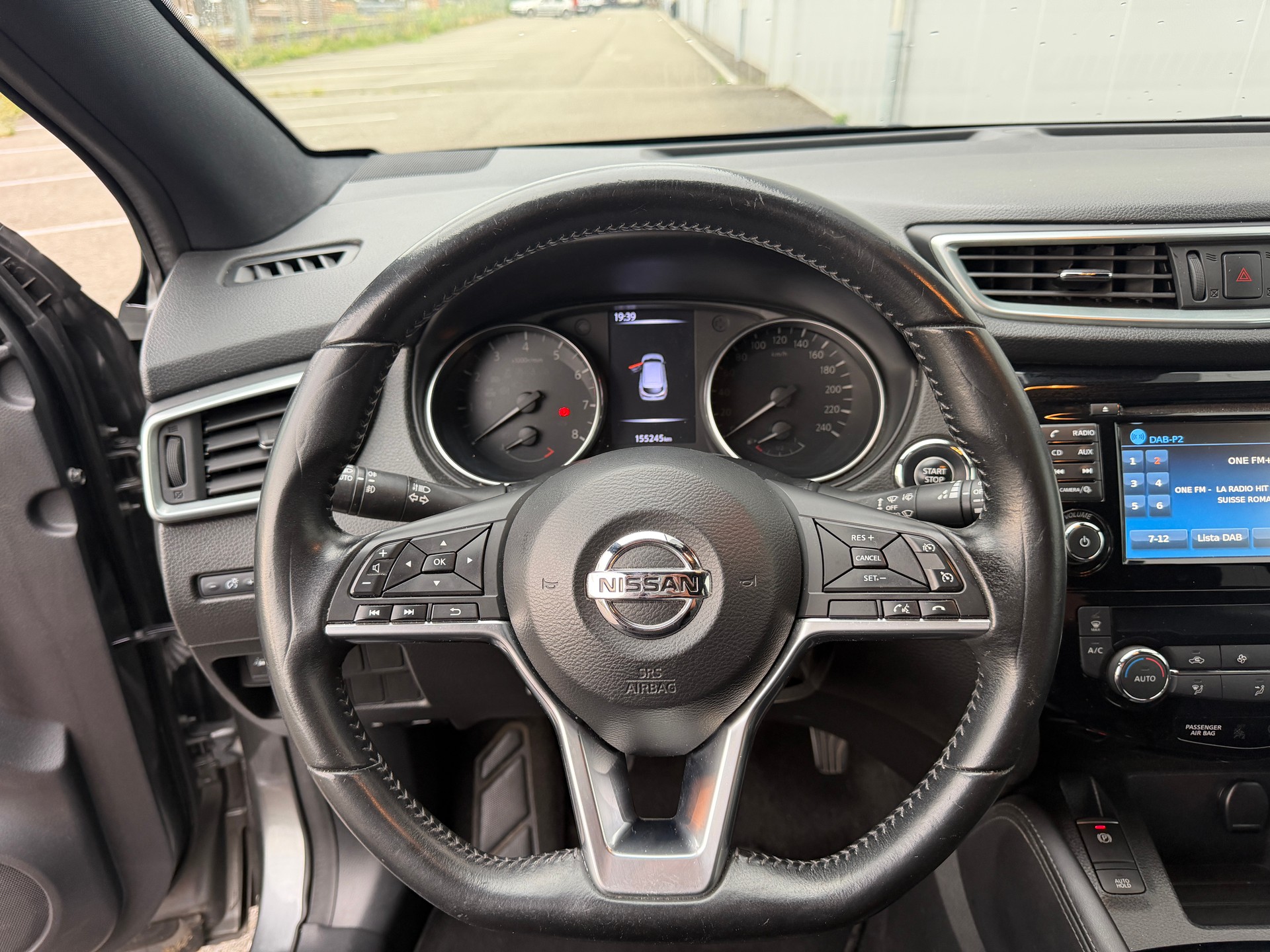 NISSAN Qashqai 1.6 DIG-T tekna + FACELIFT-image-10