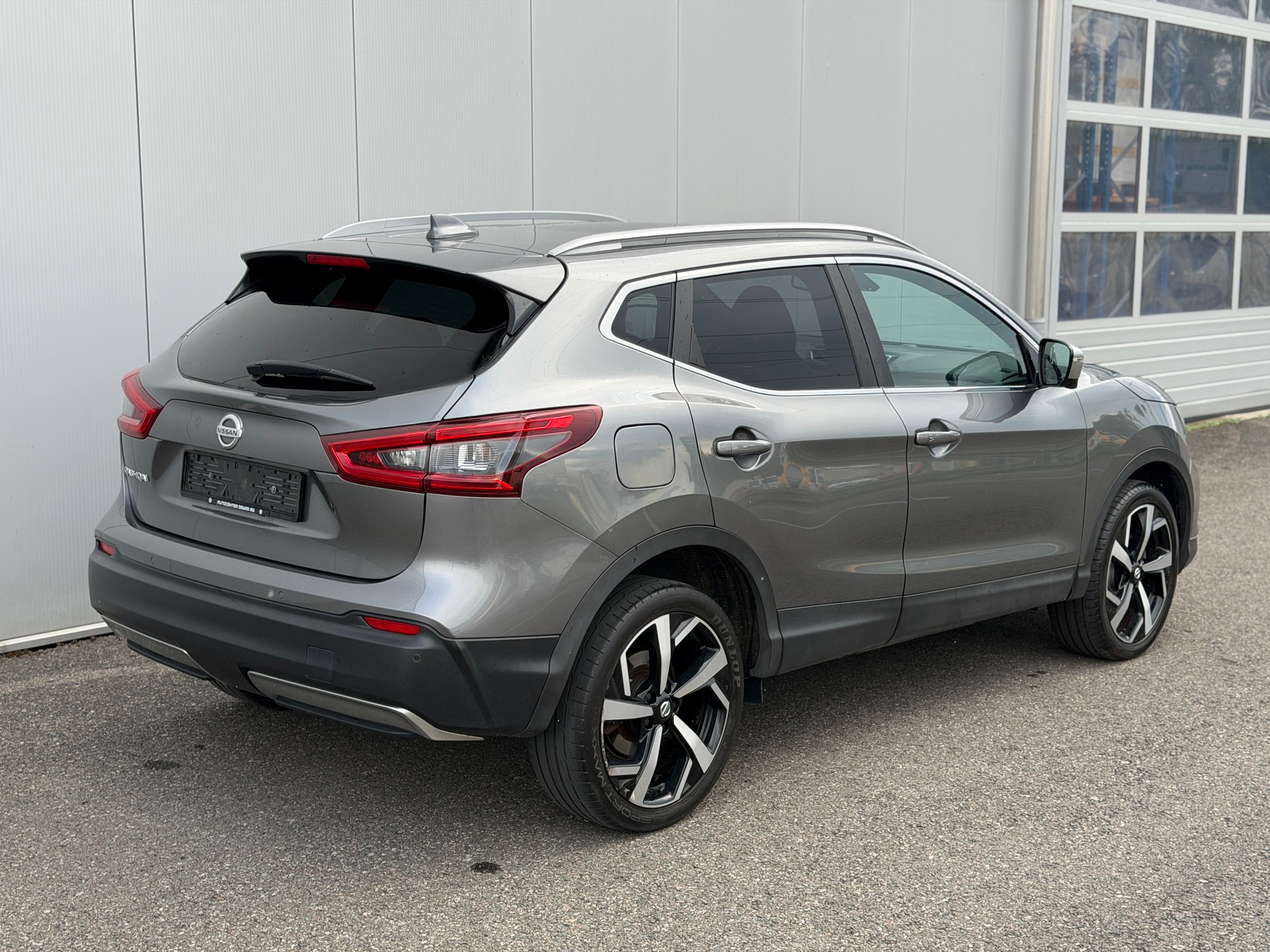 NISSAN Qashqai 1.6 DIG-T tekna + FACELIFT-image-3