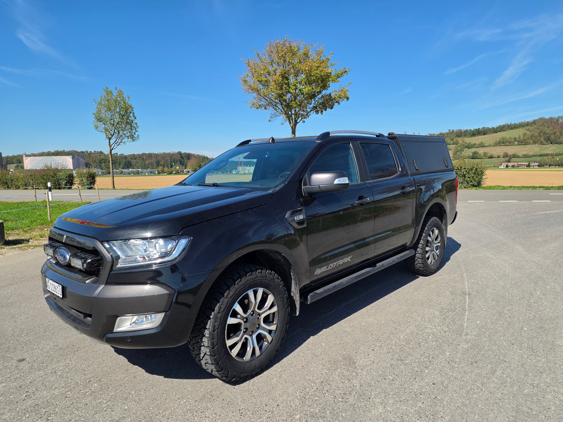 FORD Ranger Wildtrak 3.2 TDCi 4x4 A-image-1