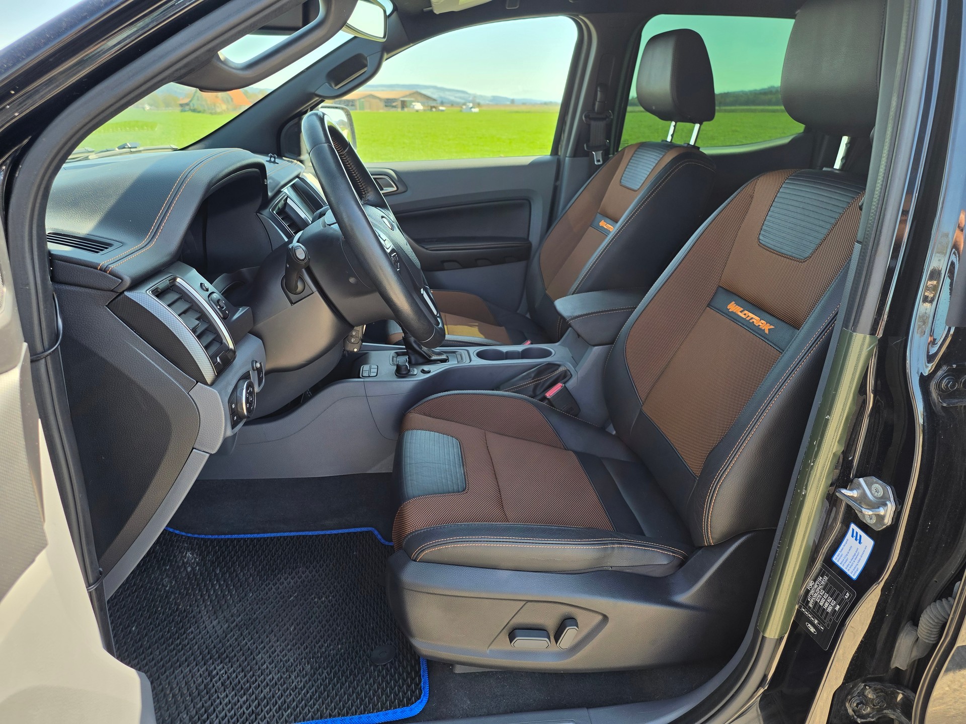 FORD Ranger Wildtrak 3.2 TDCi 4x4 A-image-11