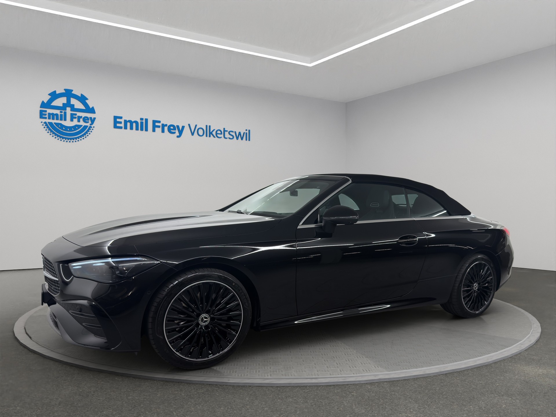 MERCEDES-BENZ CLE 200 AMG Line 4matic Cabriolet