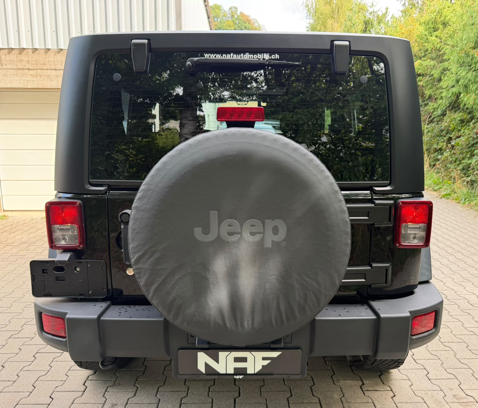 JEEP Wrangler 3.6 Sport Automatic-image-7