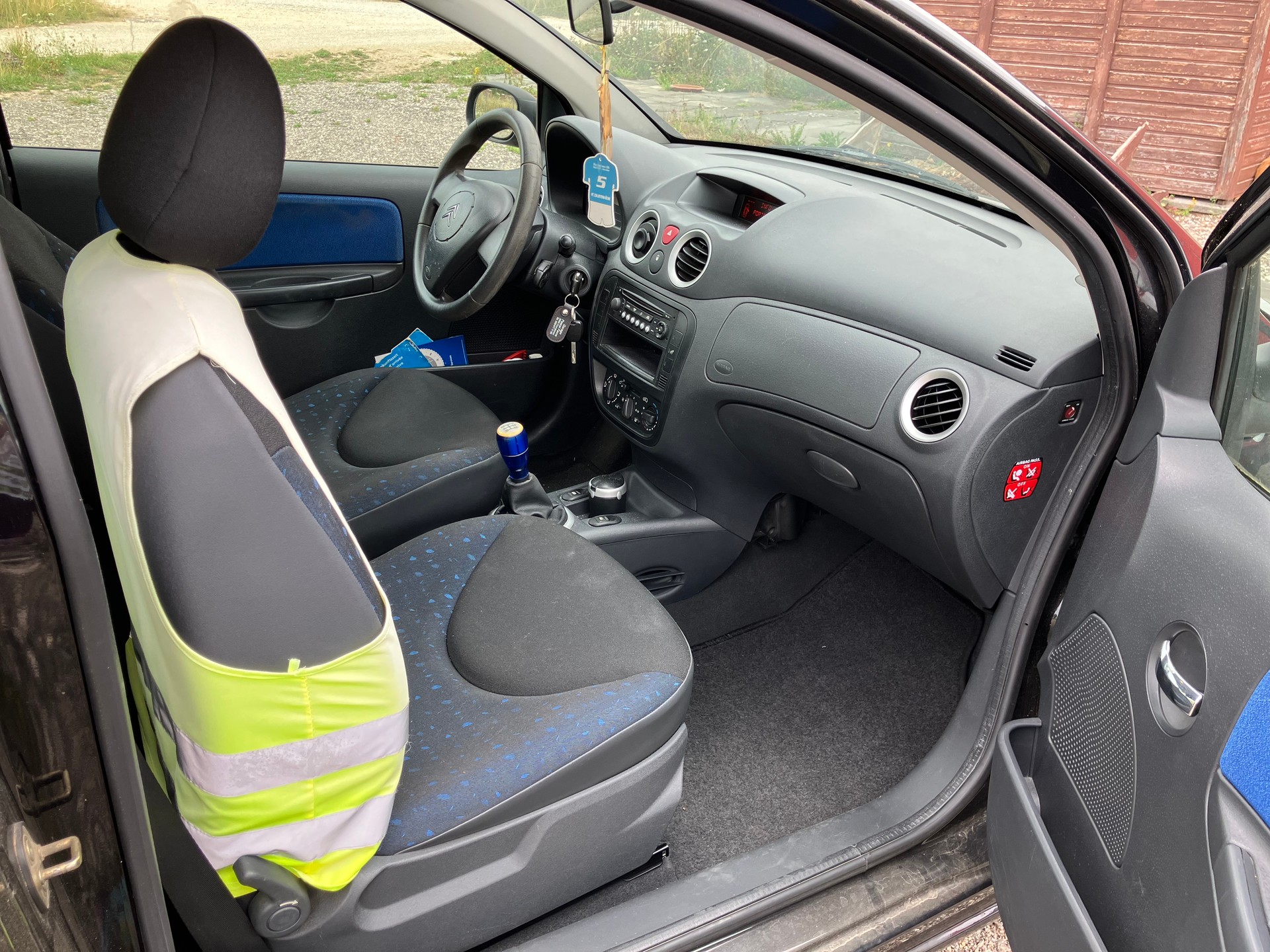 CITROEN C2 1.1i X-image-5