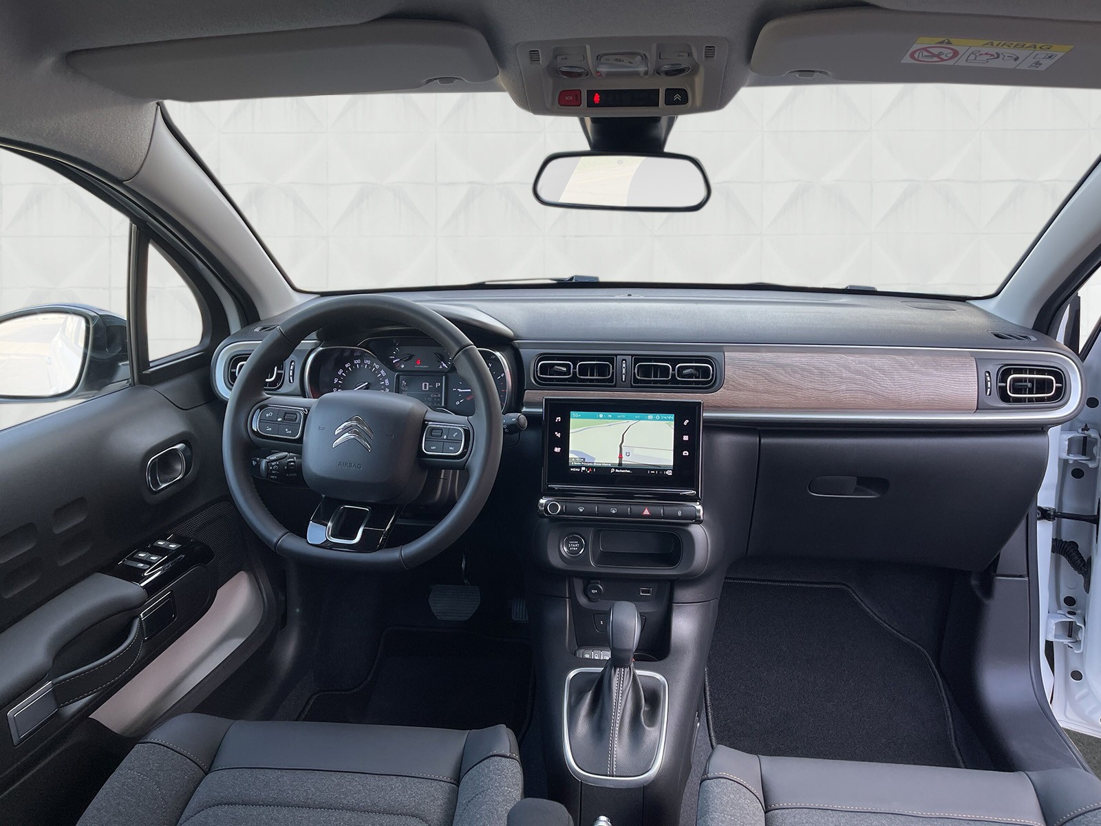 CITROEN C3 1.2i Swiss Edition EAT6-image-8