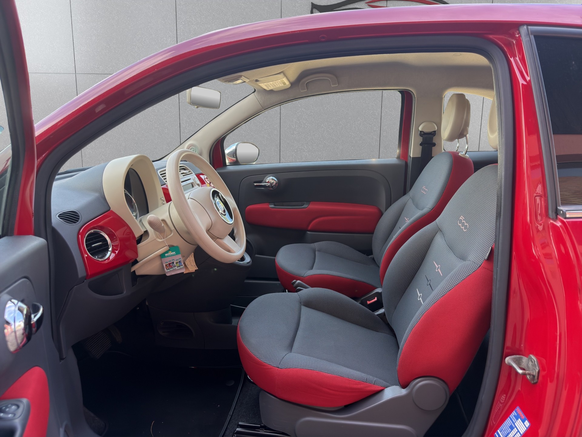 FIAT 500 1.2 Lounge Dualogic-image-9