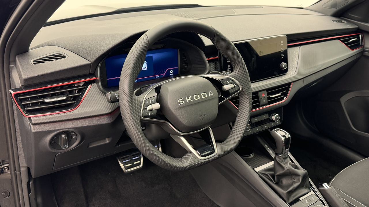 SKODA Kamiq 1.5 TSI Monte Carlo DSG-image-6
