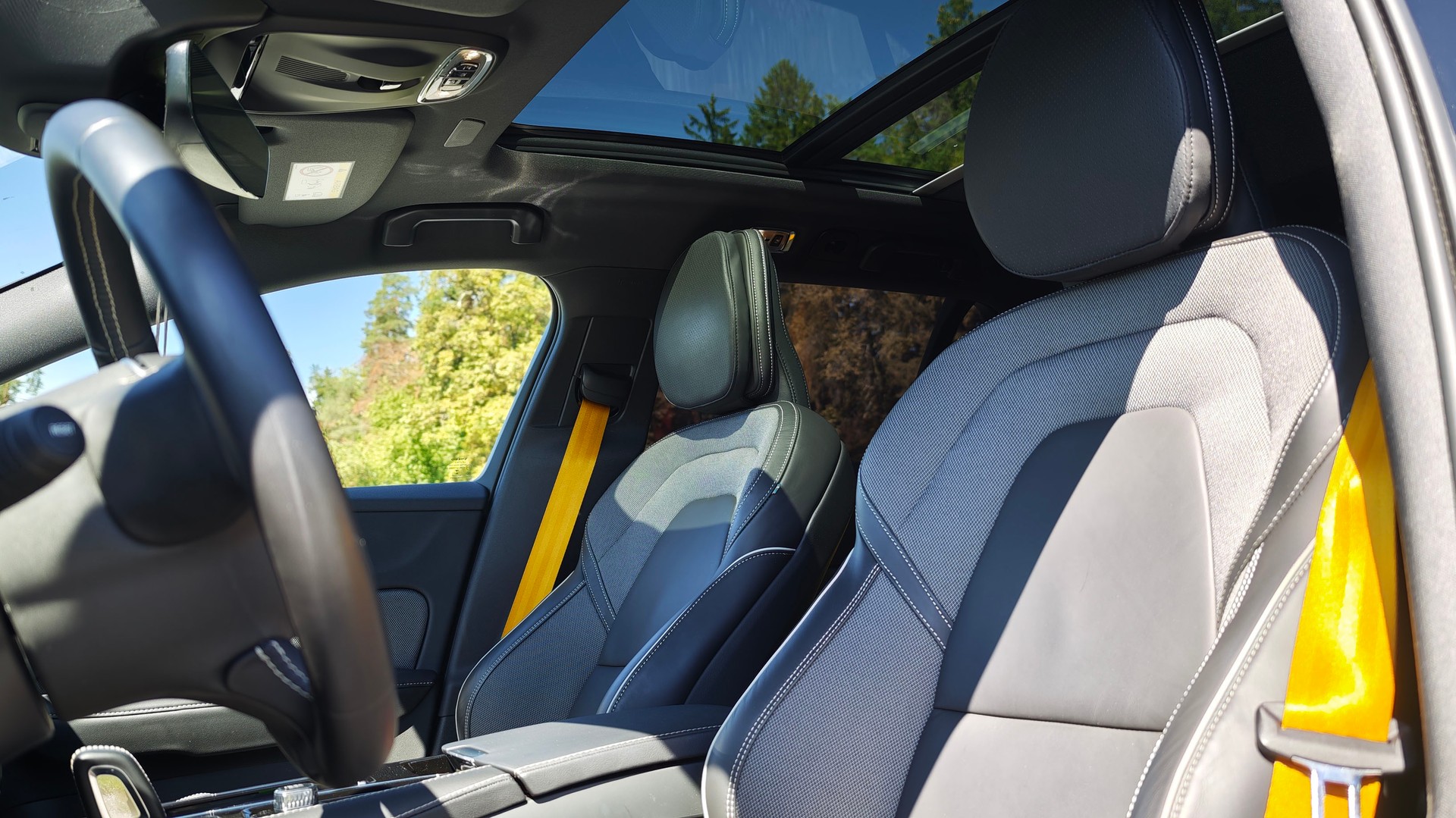 VOLVO 2.0 T8 TE Polestar eAWD-image-5