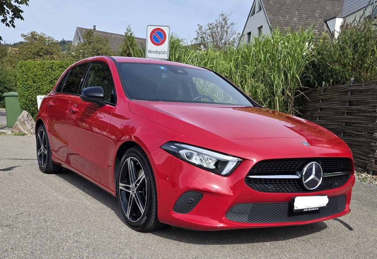 MERCEDES-BENZ A 200 Progressive-image-2