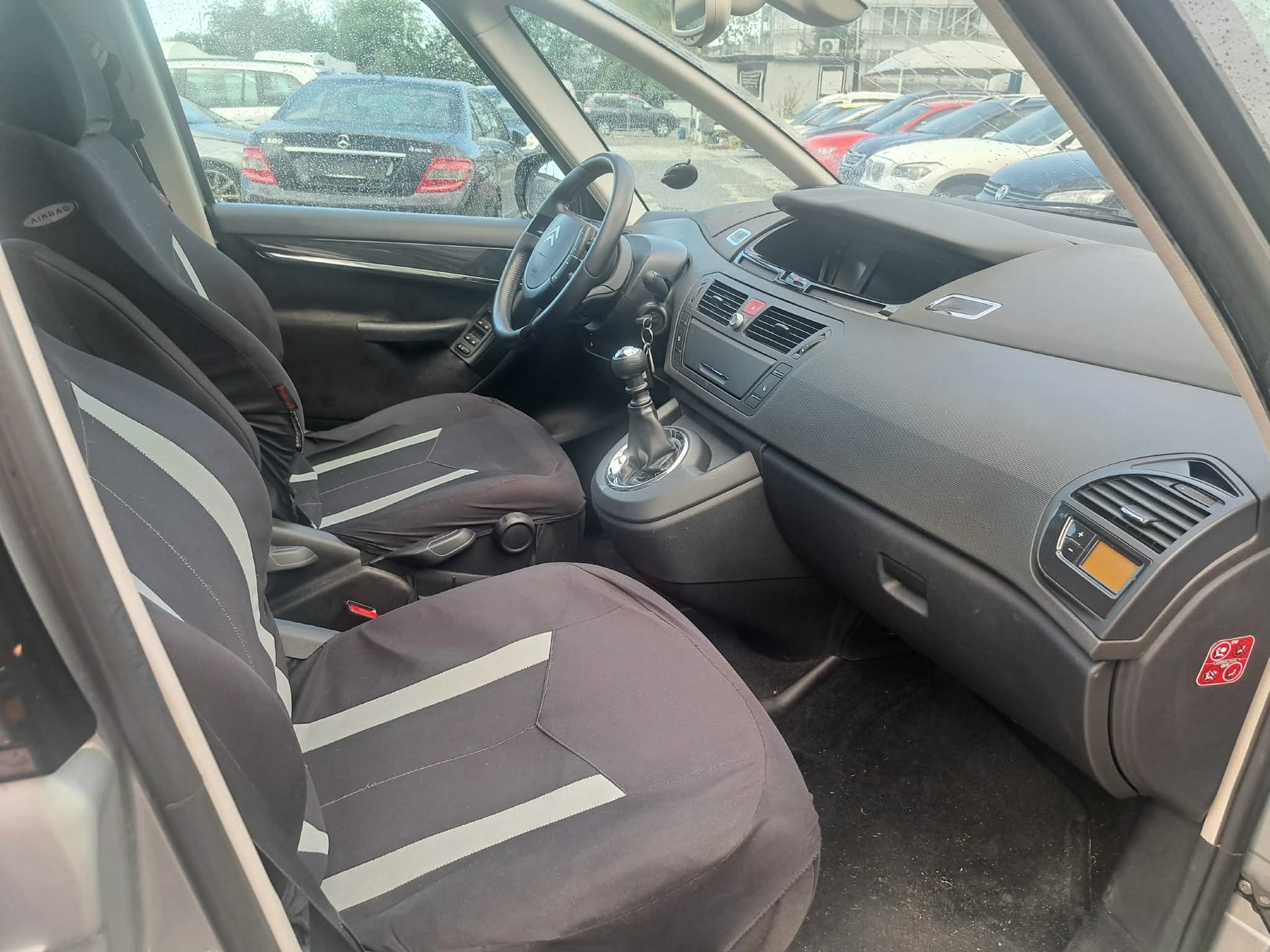 CITROEN C4 Picasso 2.0 HDI Exclusive+-image-12
