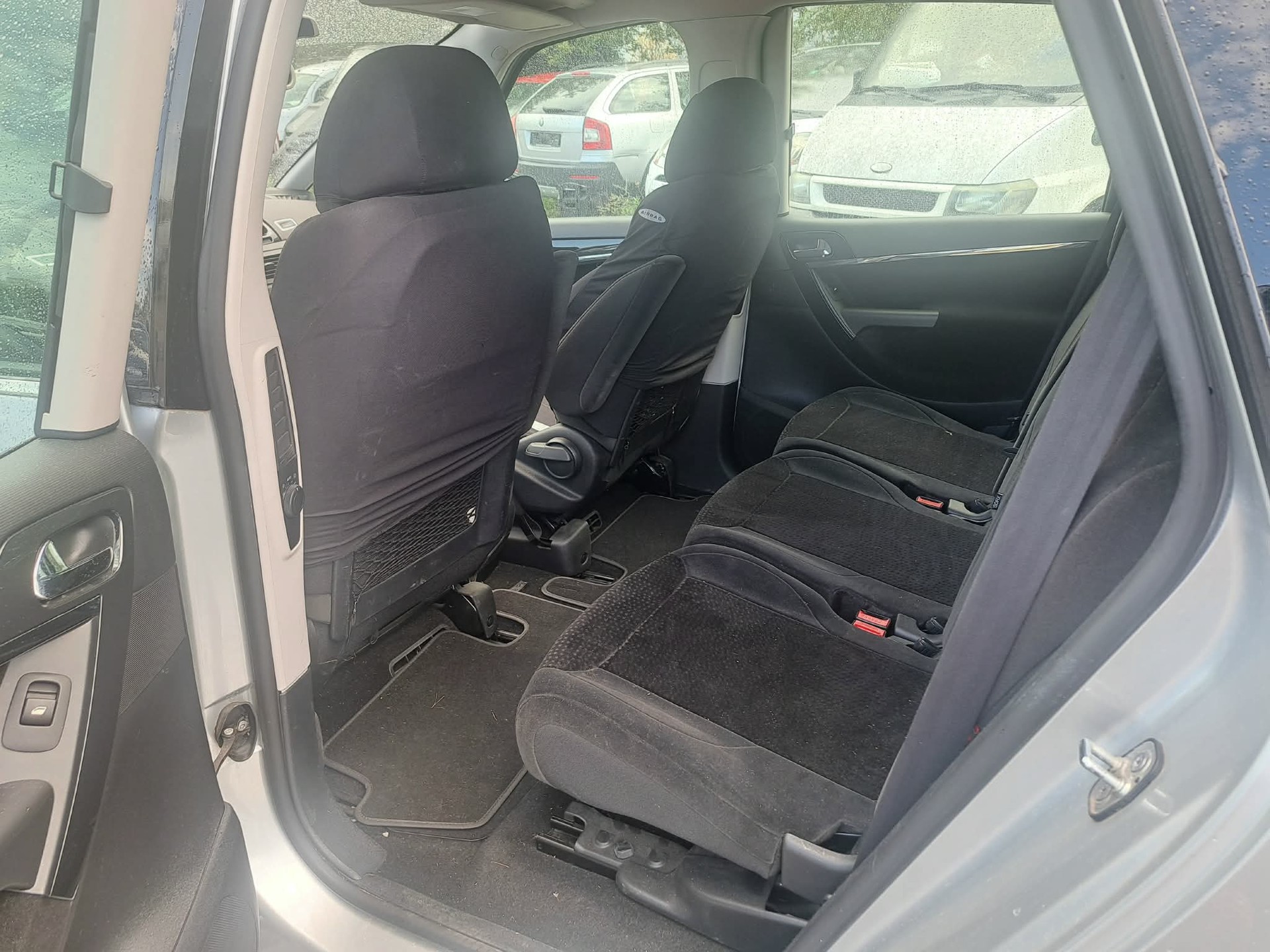CITROEN C4 Picasso 2.0 HDI Exclusive+-image-8