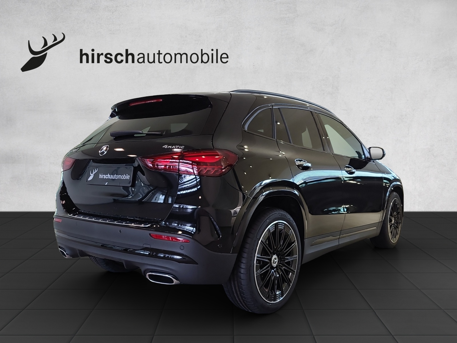 MERCEDES-BENZ GLA 250 Swiss Star AMG 4M H247-image-10